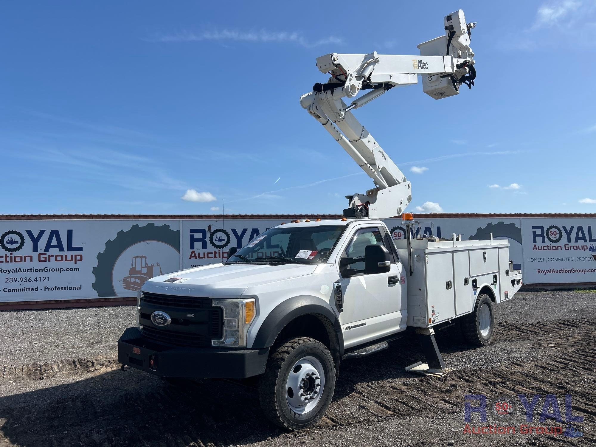 2017 Ford F-550 4x4 Altec AT41M 41ft Material Handling Bucket Truck (A46683)