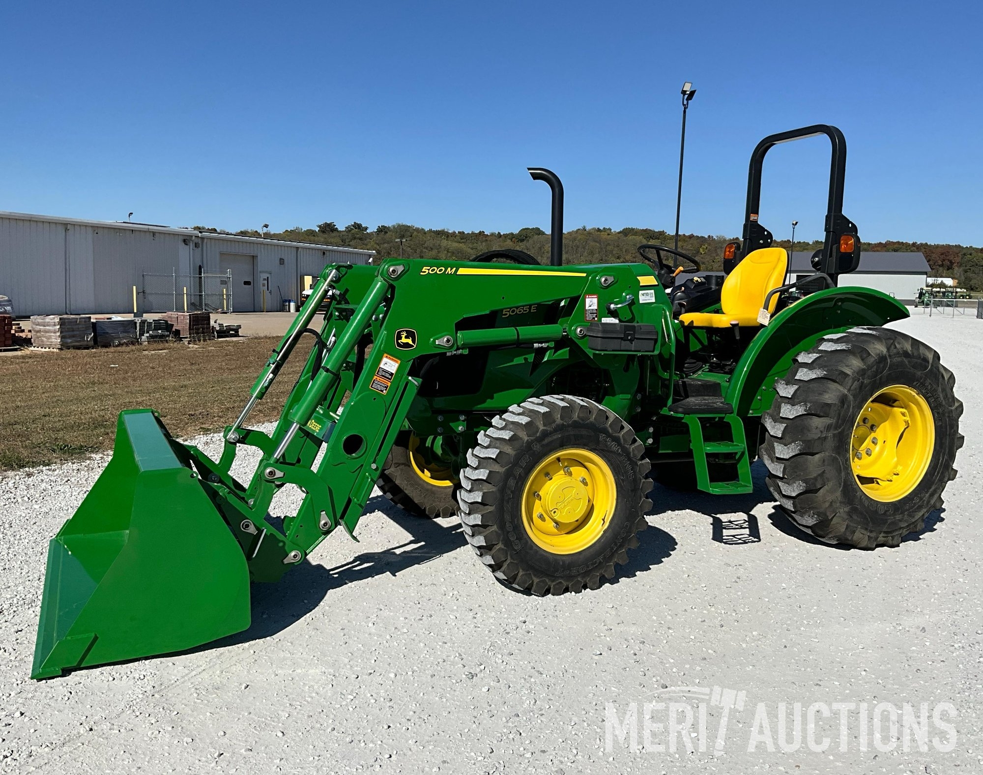 2022 John Deere 5065E MFWD Tractor (A53485)