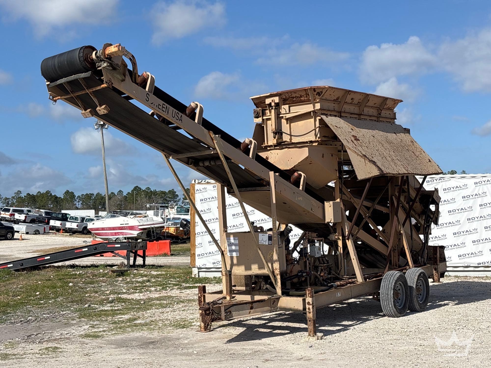 Screen USA CF35D2 Tri Axle Towable Trommel Screener (A61572)