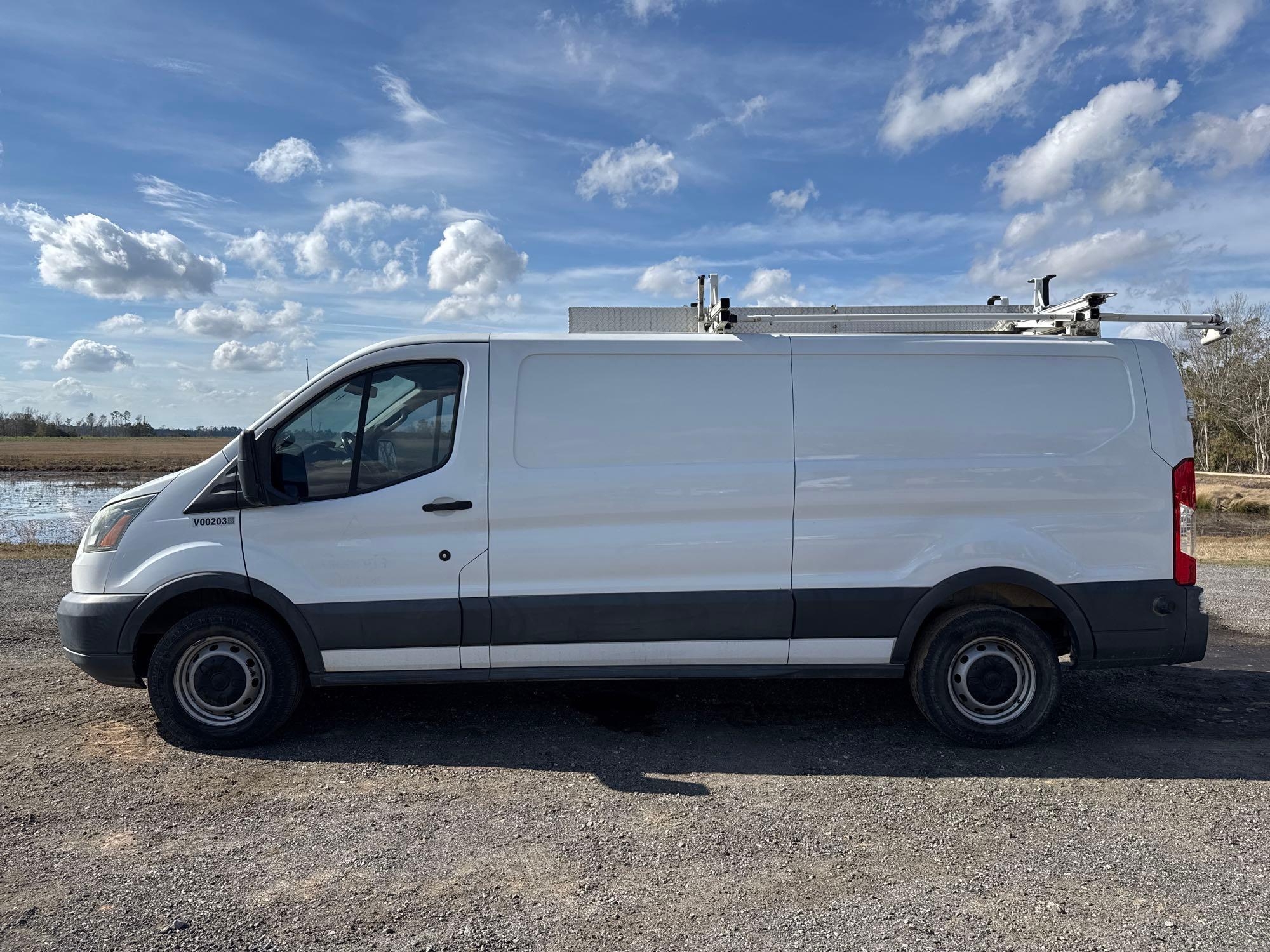 2017 FORD TRANSIT 350 SERVICE VAN (A59823)