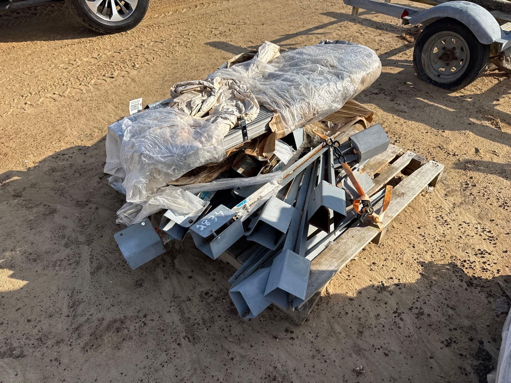 (APPROX 25) 4X4 POST INSERTS (A60432)