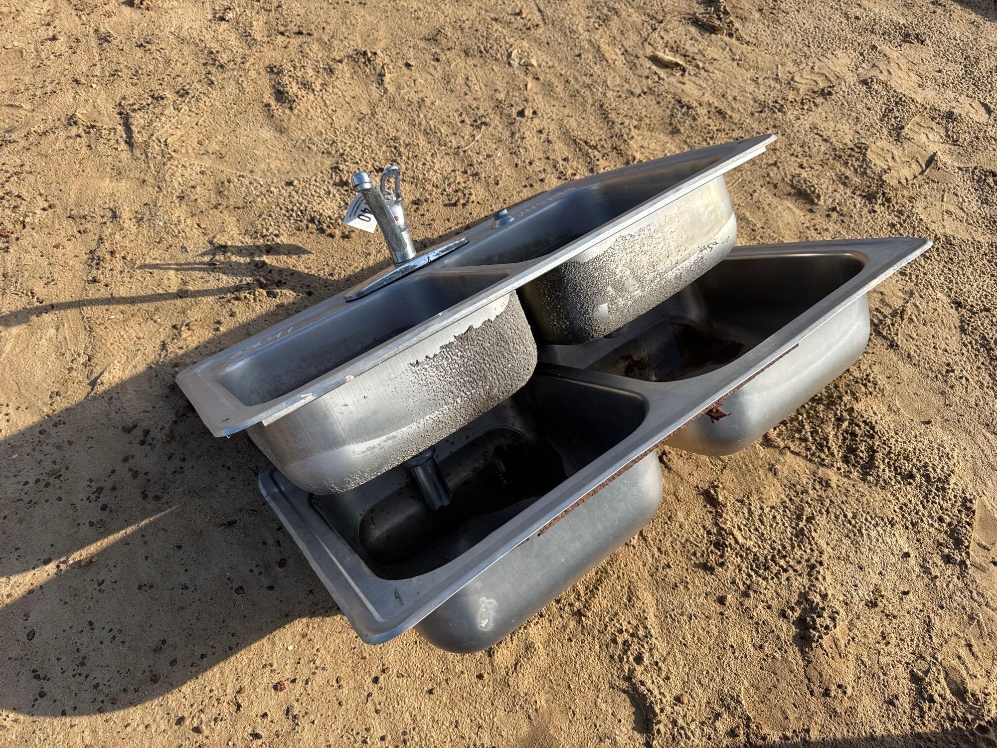 (2) STAINLESS STEEL DOUBLE SINKS (A60432)