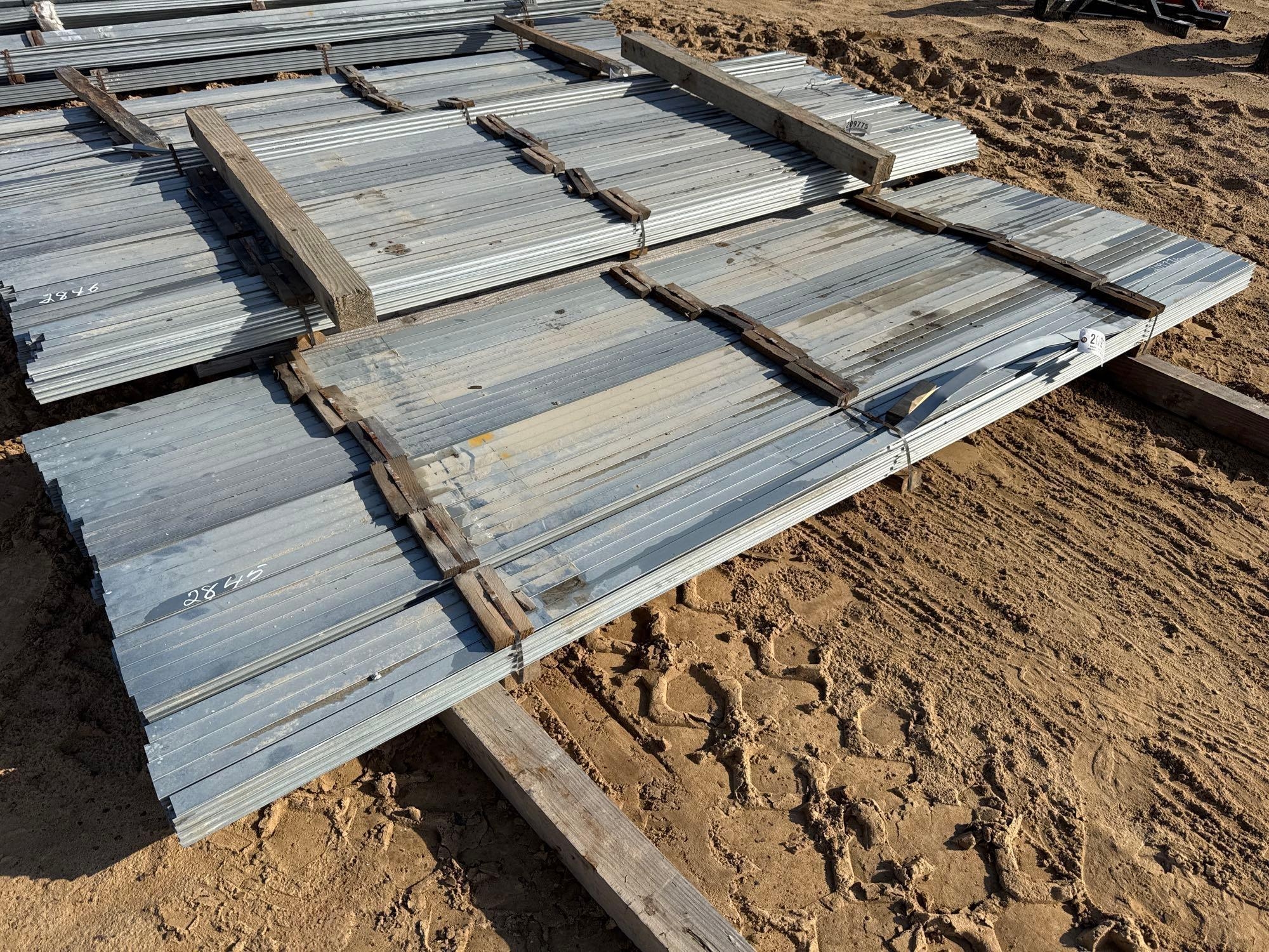 BUNDLE OF UNION STRUT COVERS (A60432)