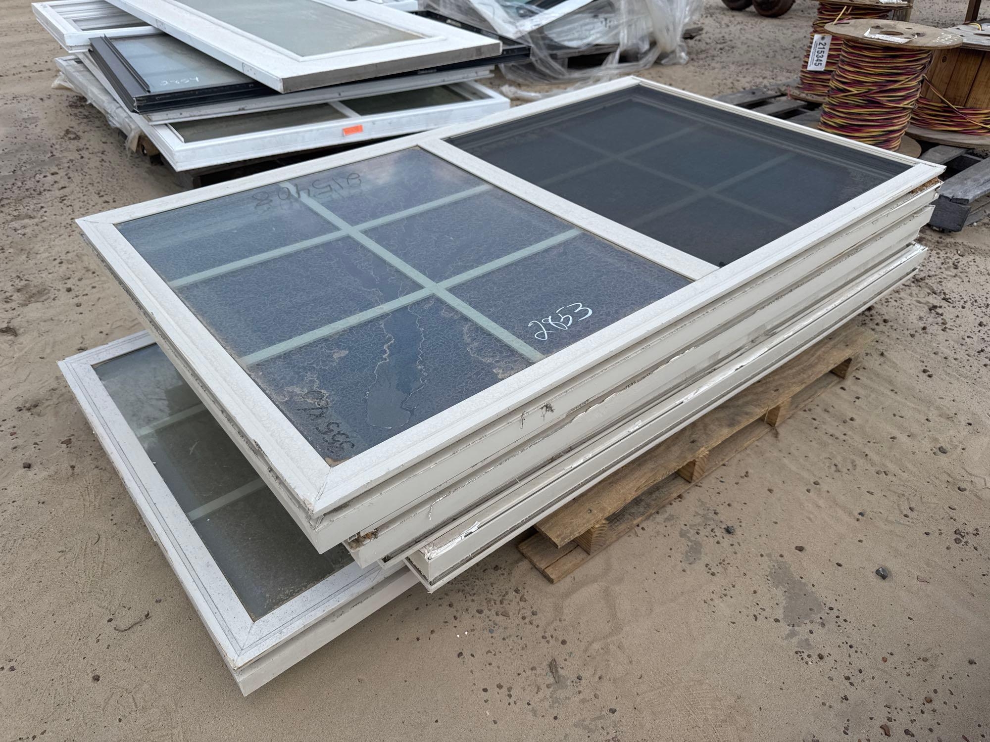 (4) 35.5"X60"& (1) 35.5"X70" WINDOWS (A65055)