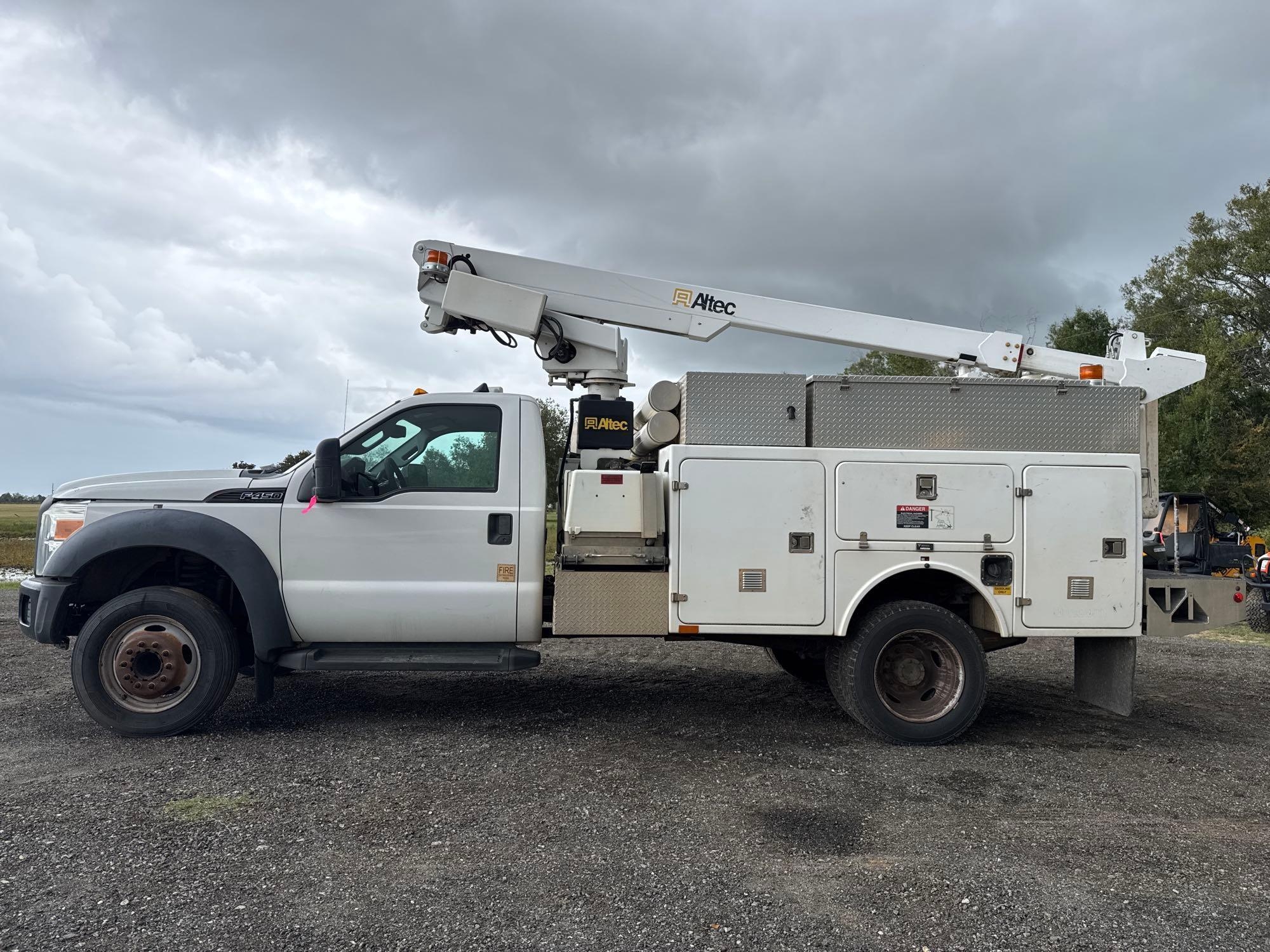 2012 FORD F450 XL SUPER DUTY TRUCK (A51406)