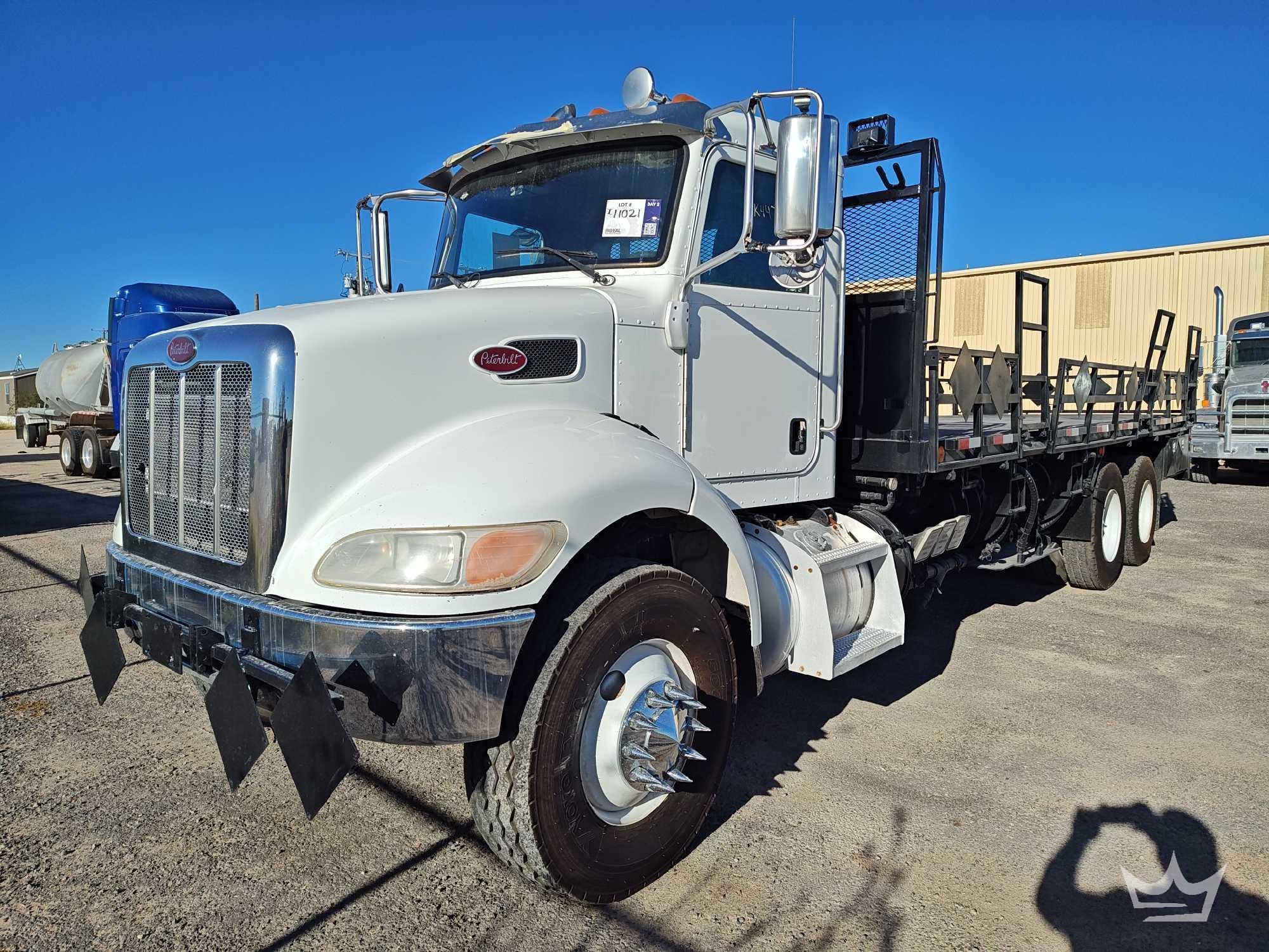 2015 Peterbilt 348 T/A 24ft Chemical Transport Flatbed Truck (A55973)