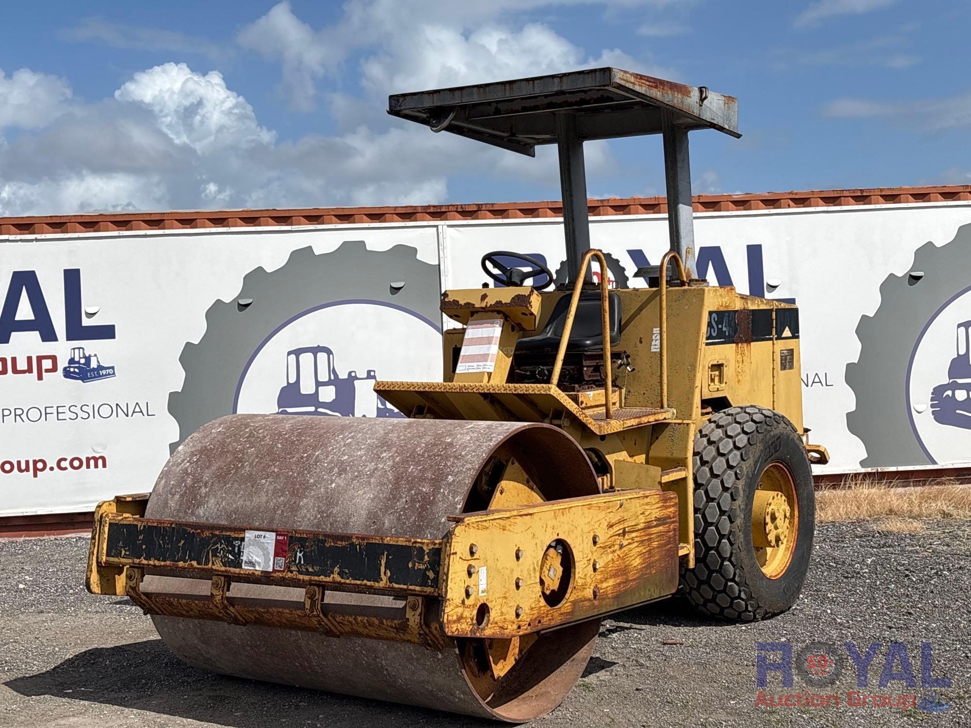 Caterpillar CS-433C Soil Compactor (A55787)