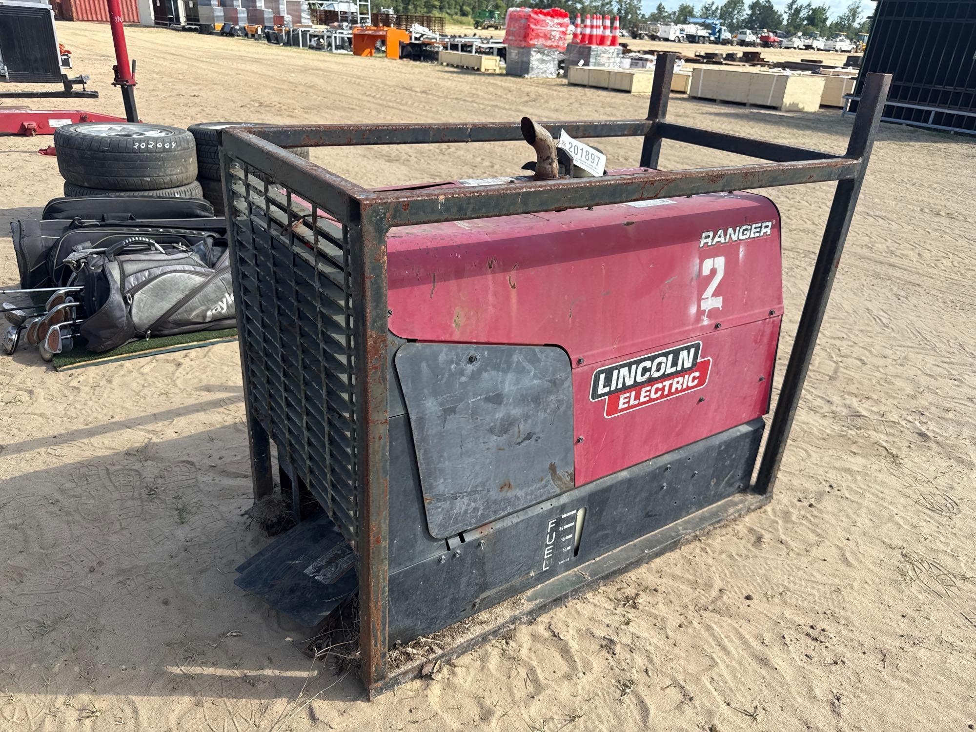 LINCOLN ELECTRIC RANGER 225 GAS WELDER/GENERATOR (A54757)