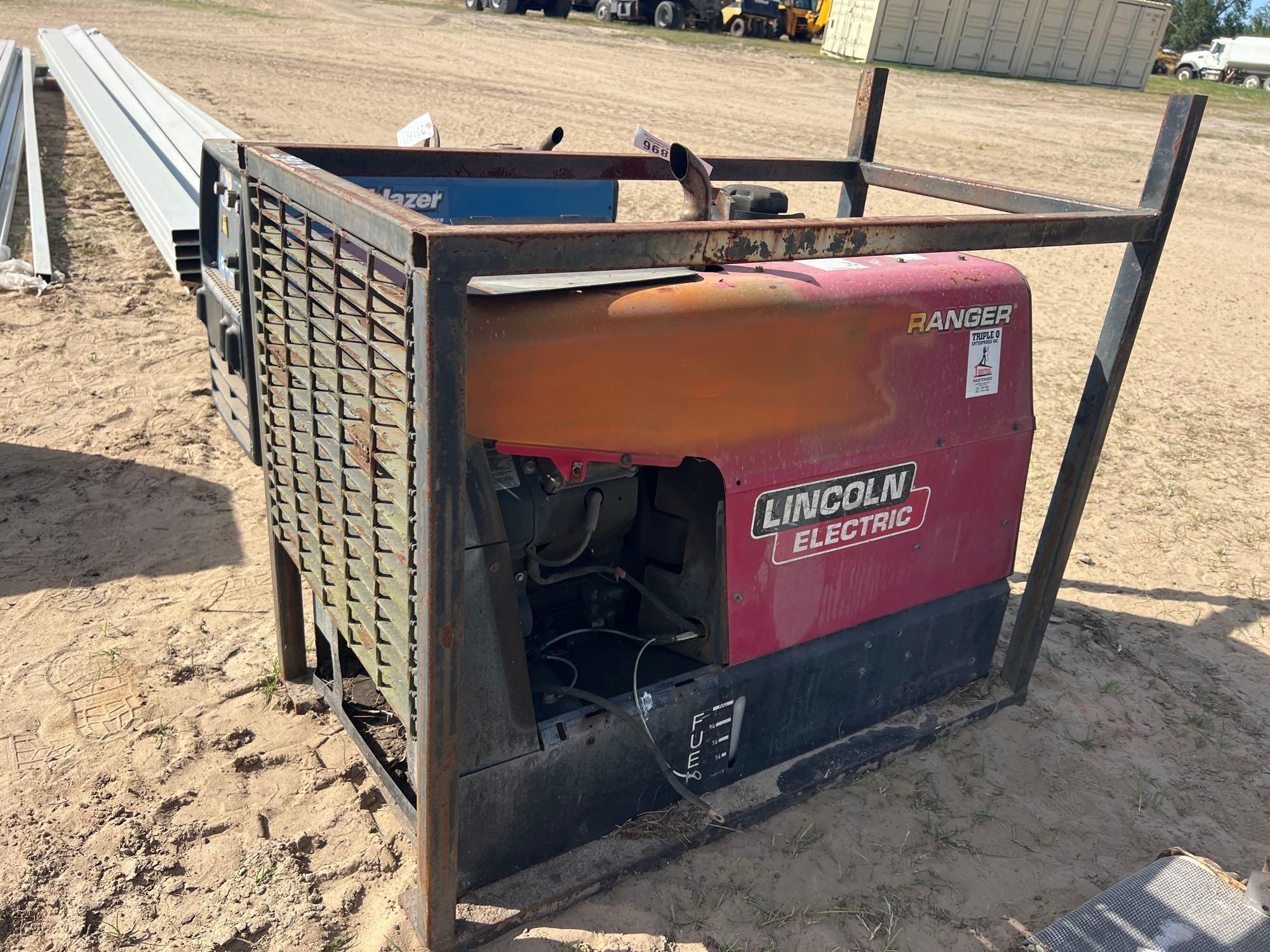 LINCOLN ELECTRIC RANGER 225 GAS WELDER/GENERATOR (A54757)