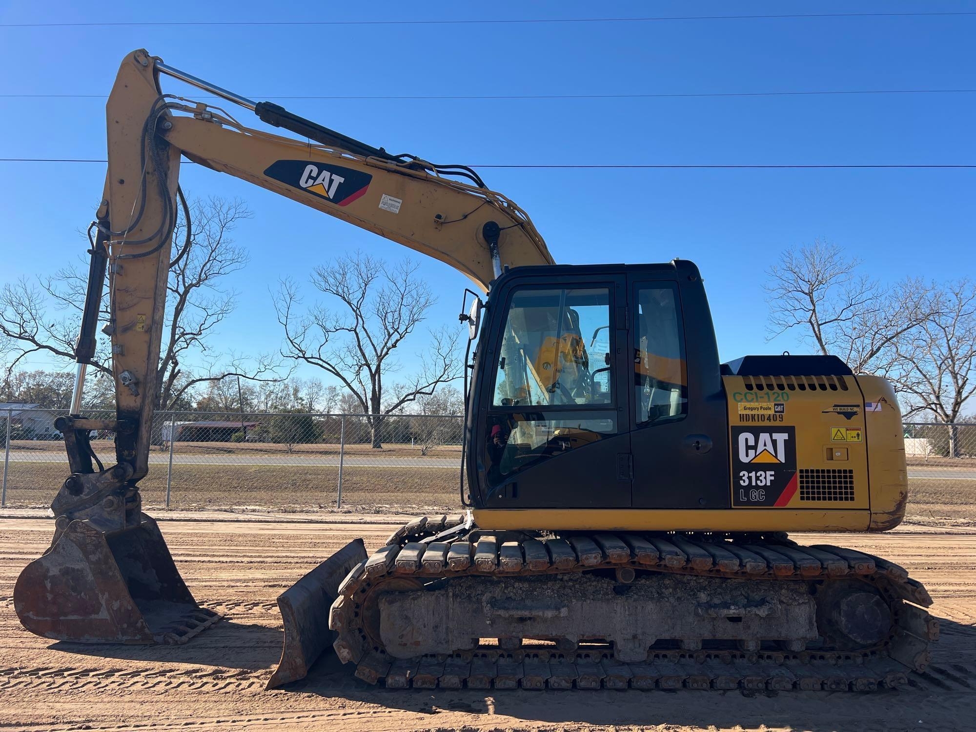 2019 CATERPILLAR 313FL GC EXCAVATOR (A60429)