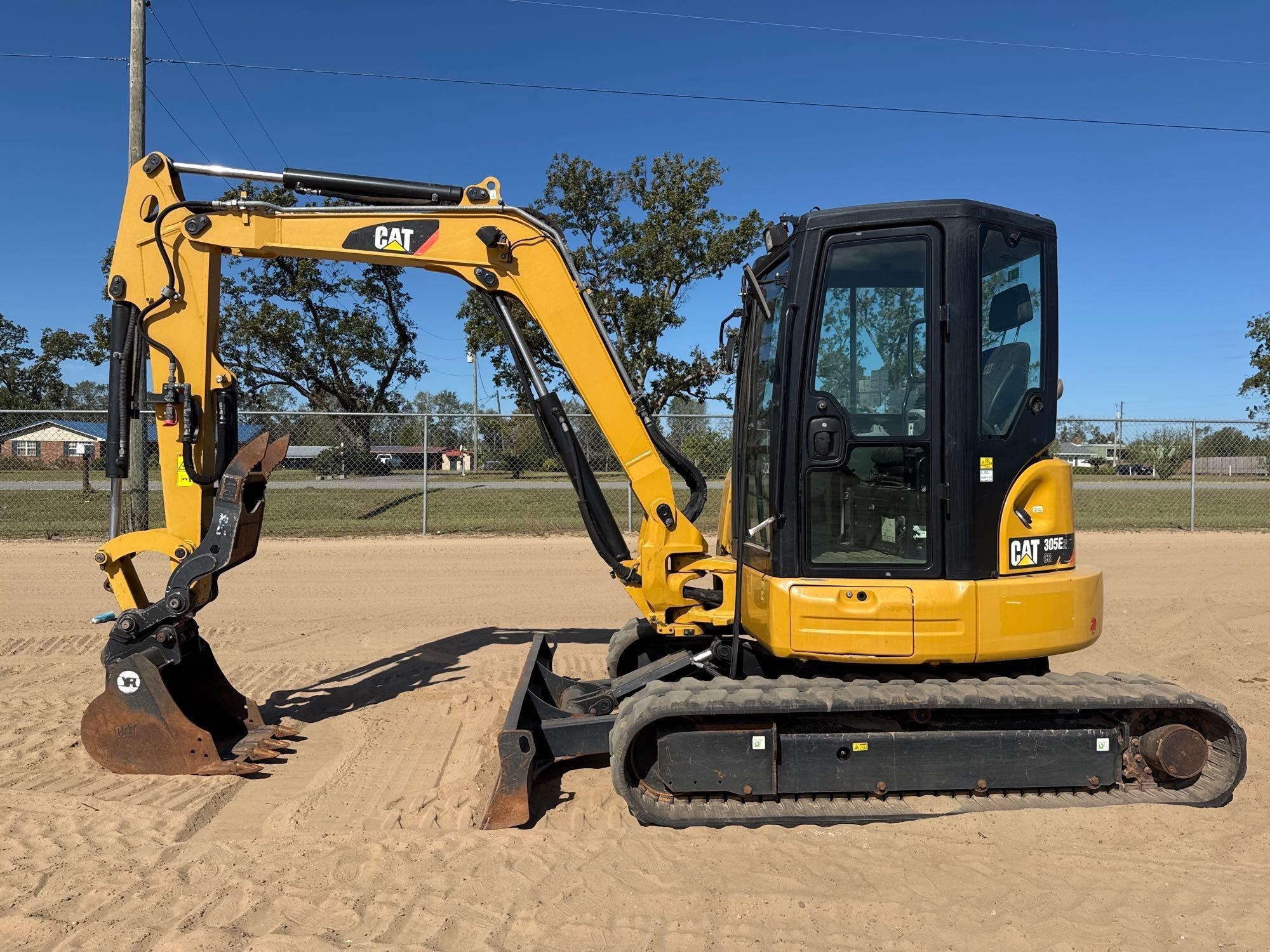 2020 CATERPILLAR 305E2 CR EXCAVATOR (A52705)