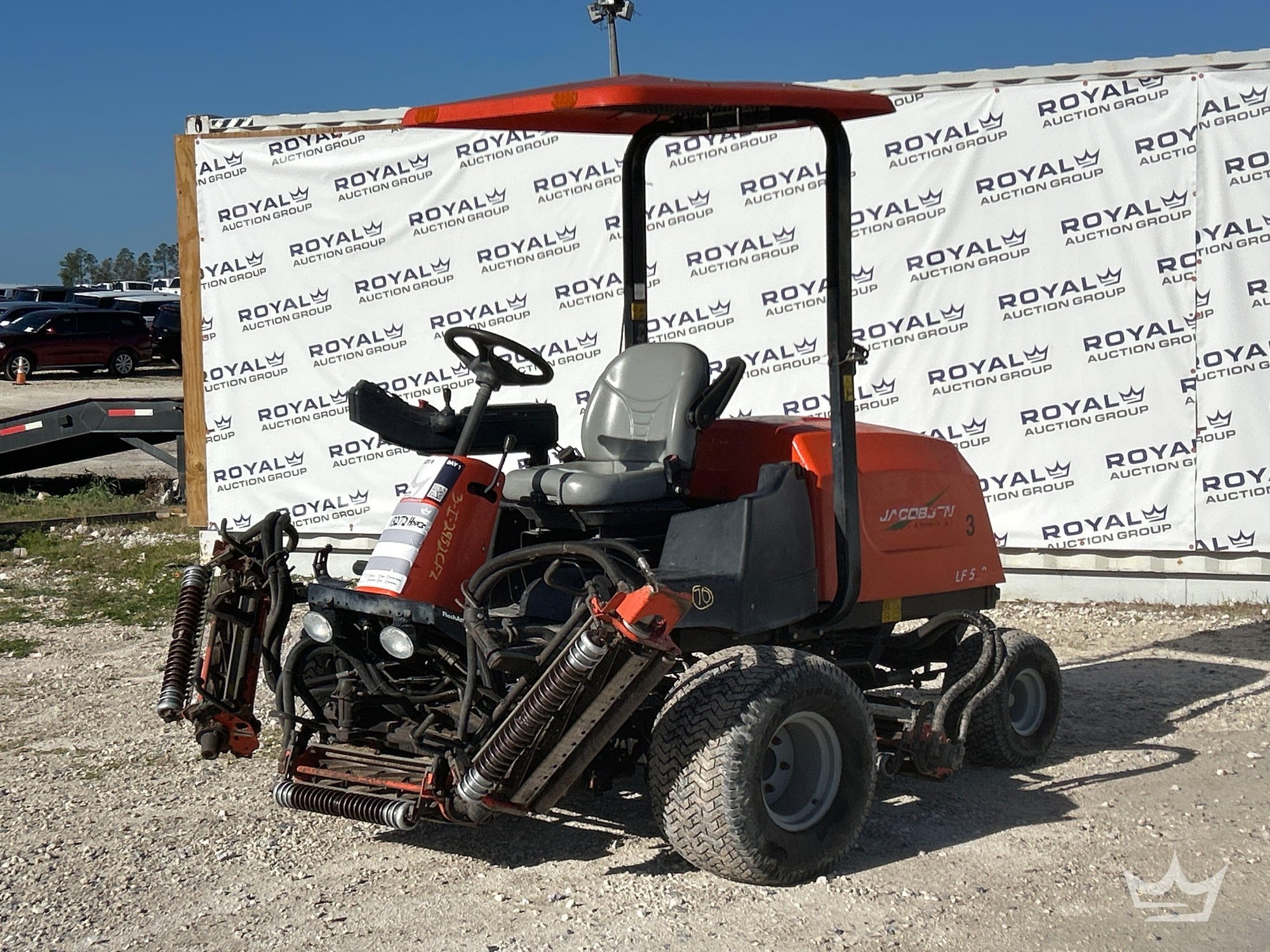Jacobsen LF510 5 Gang 100in. Commercial Reel Mower (A61572)