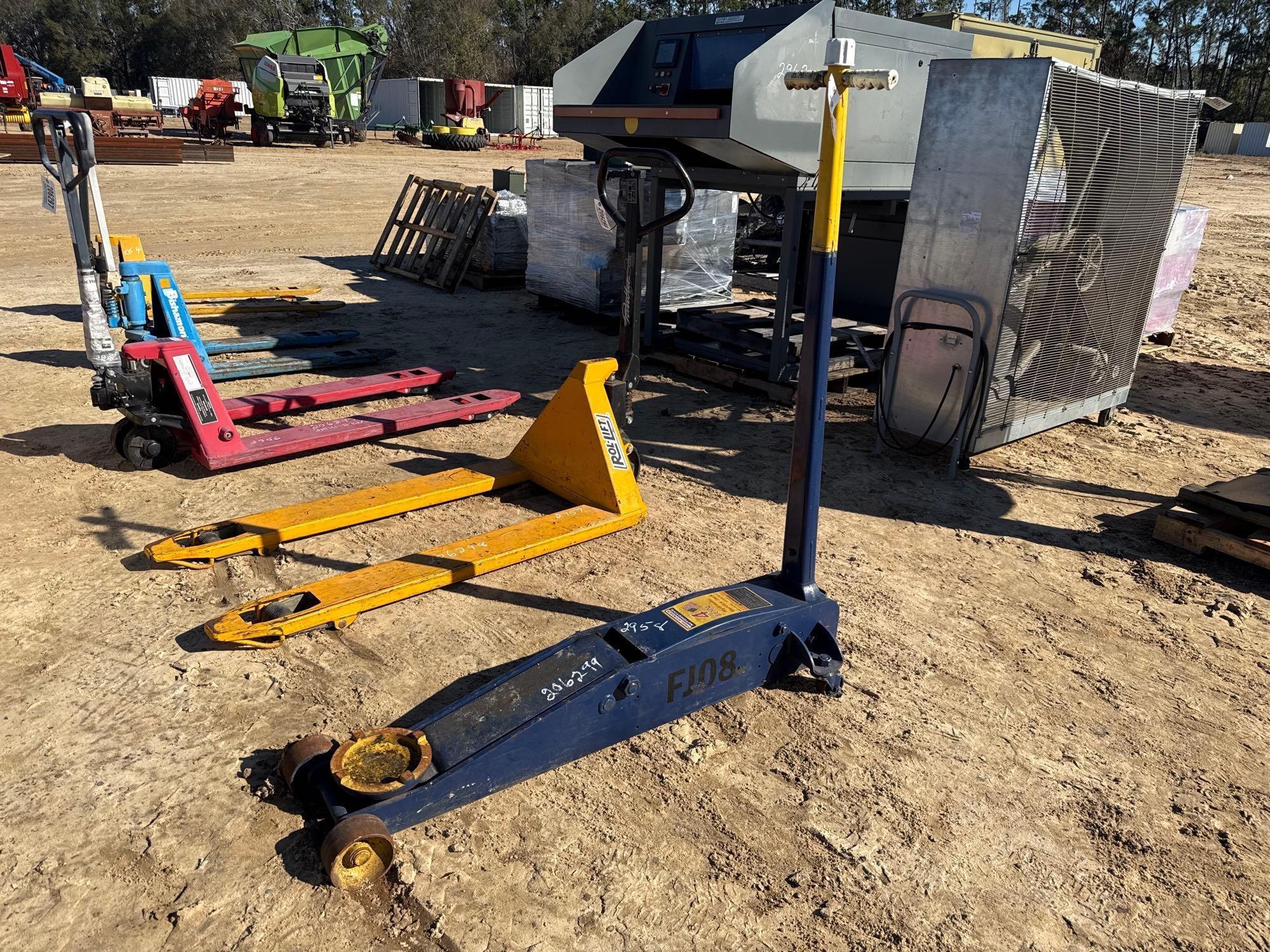 HEIN-WERNER 4 TON HYD SERVICE JACK (A58376)