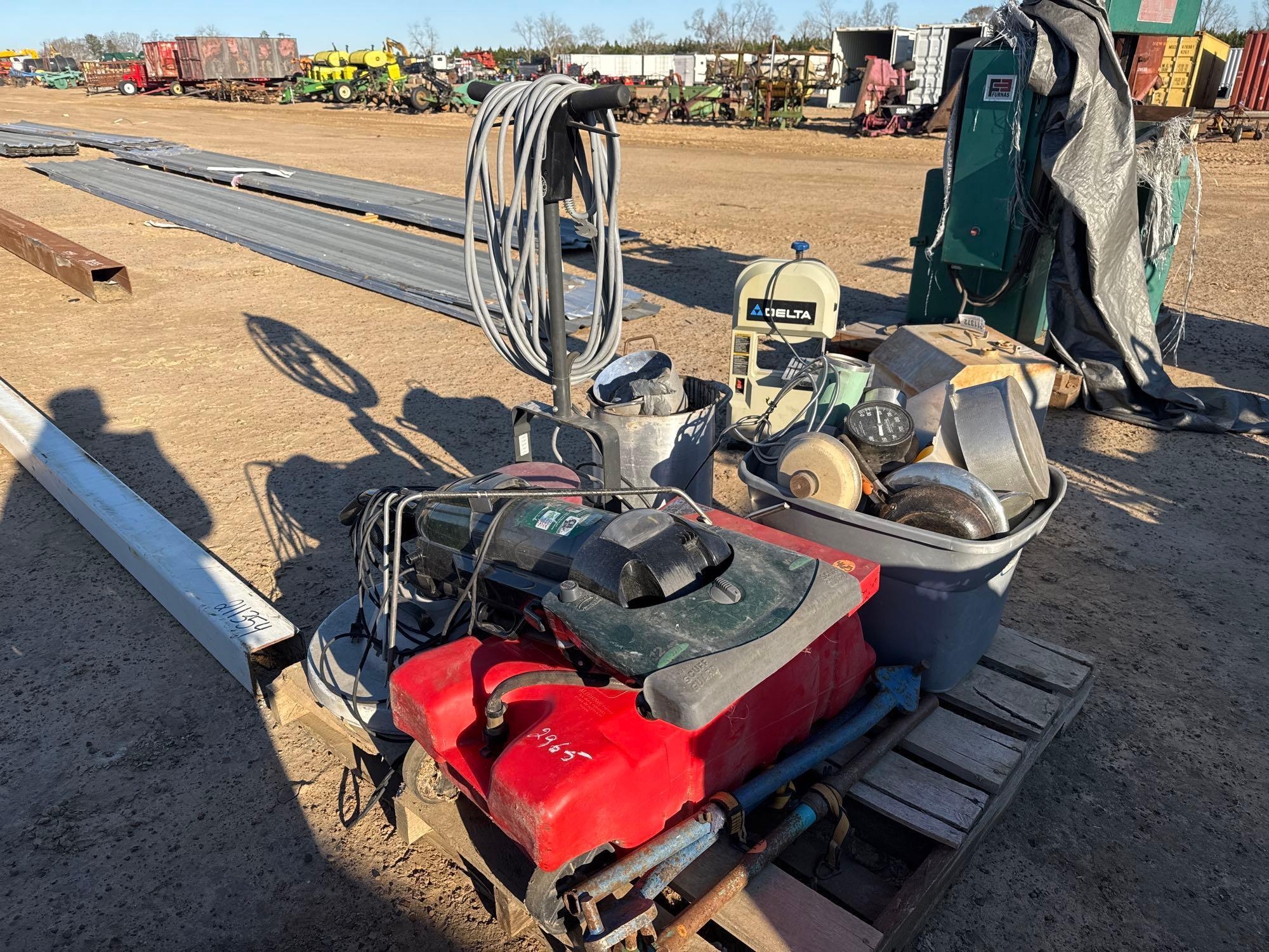 PALLET OF MISC FLOOR BUFFER FUEL DOLLY (A62131)