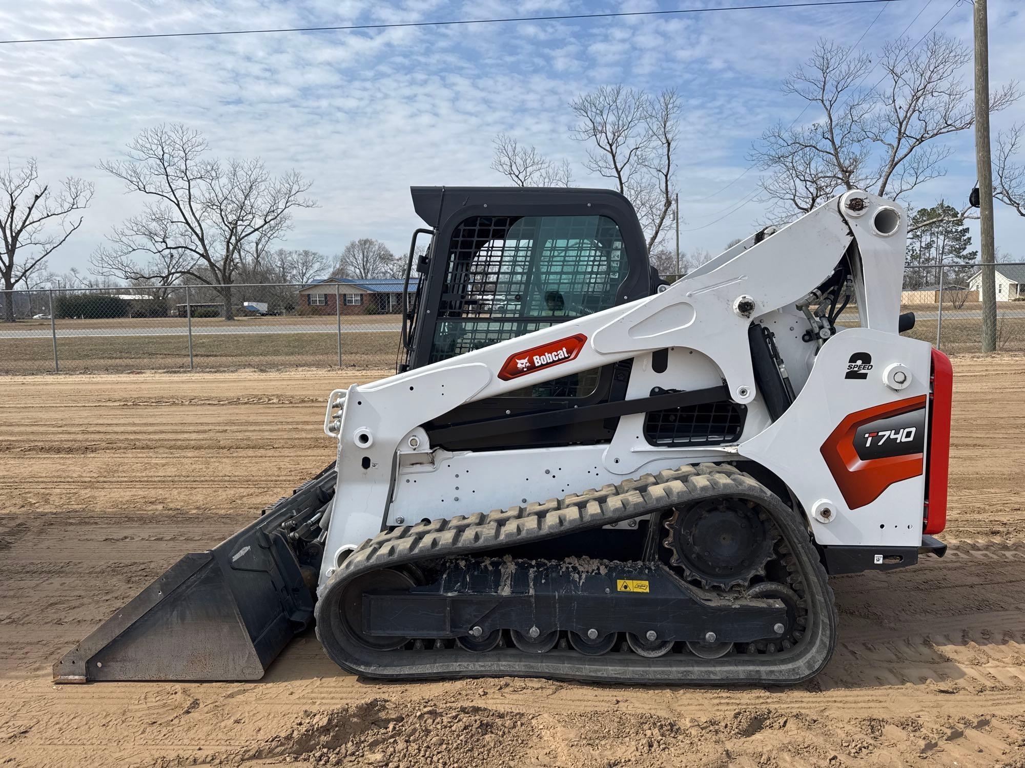 2024 BOBCAT T740 SKID STEER (A62129)