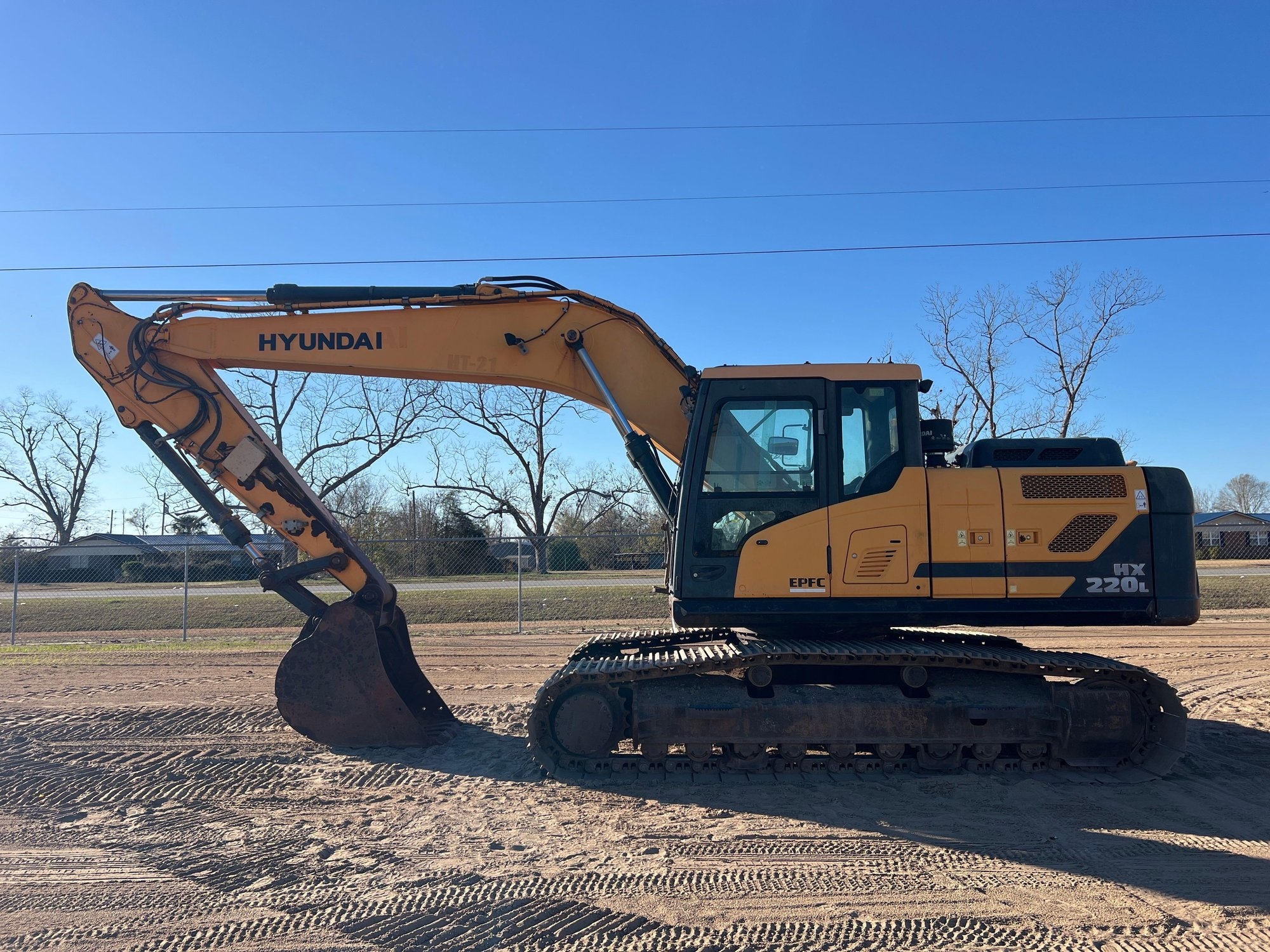 2021 HYUNDAI HX220L EXCAVATOR (A60429)