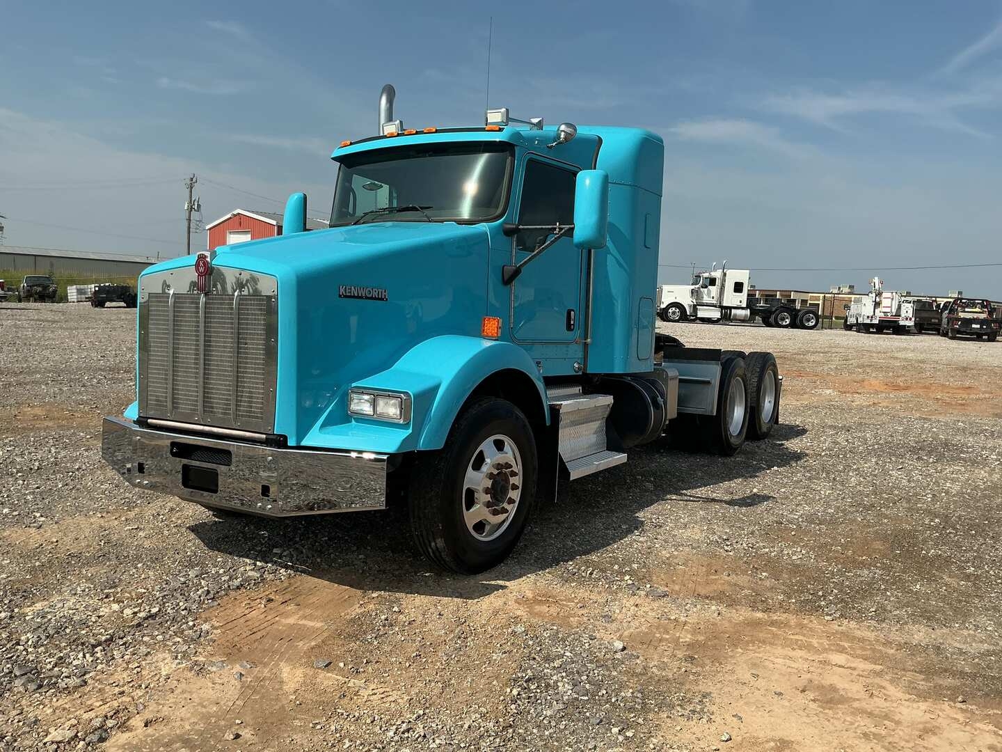 2015 KENWORTH T800 MID-ROOF SLEEPER (INOPERABLE) (A50854)