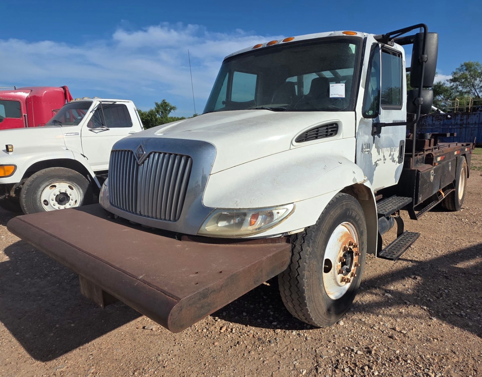 2006 INTERNATIONAL DURASTAR 4300 (INOPERABLE) (A55745)