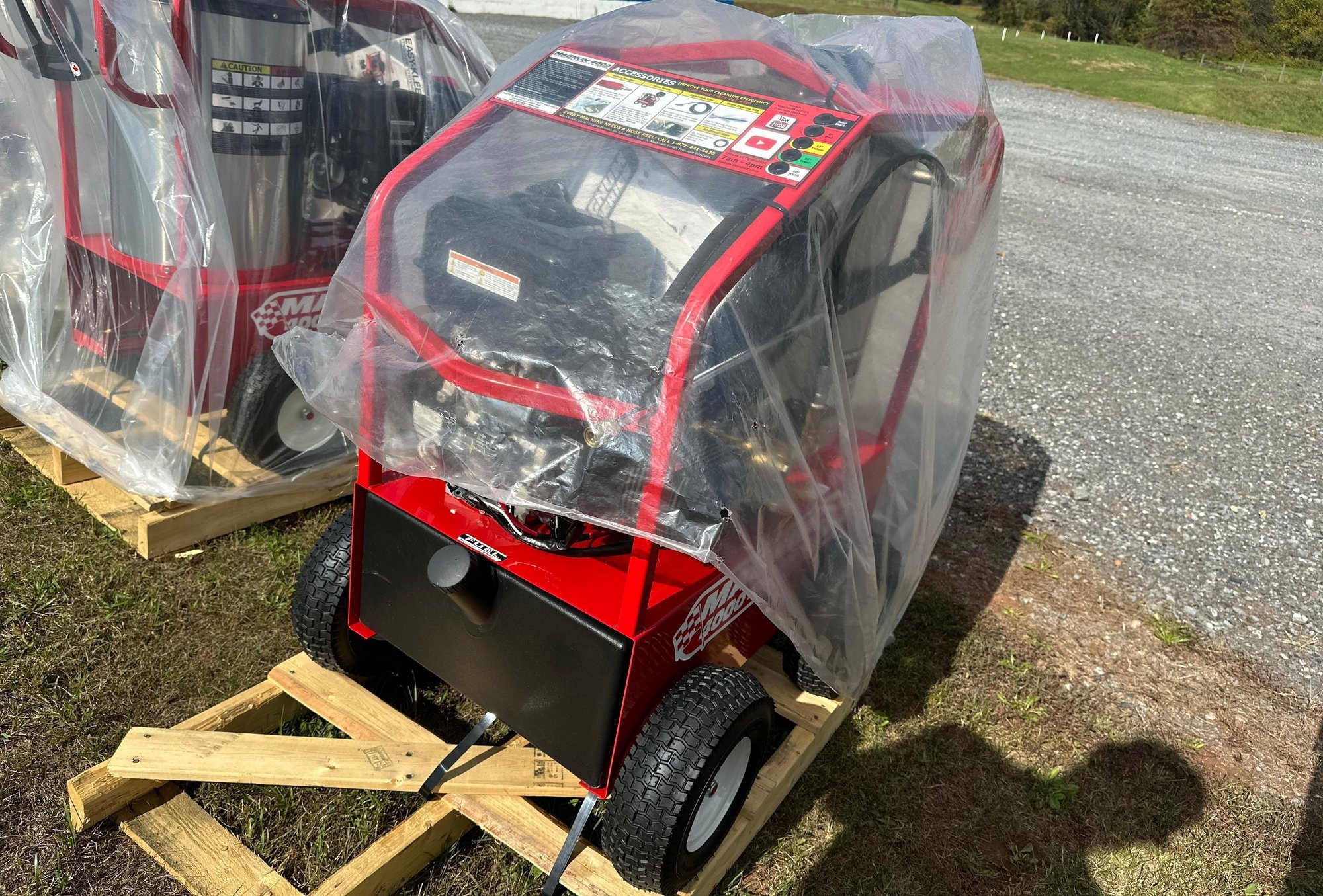 Magnum 4000 Series Hot Water Pressure Washer (A47477)