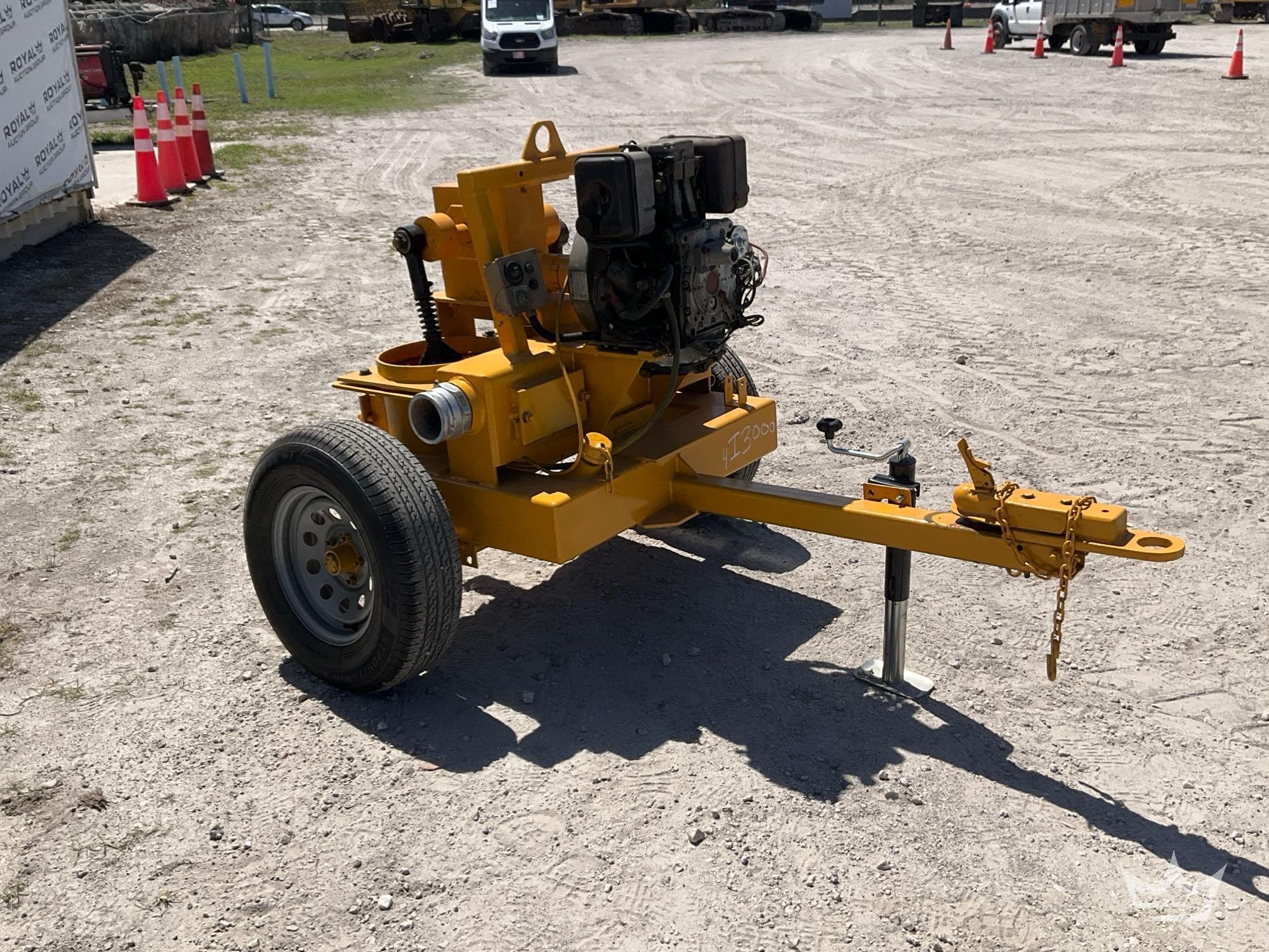 Smalline 4in. Double Diaphragm S/A Towable Trash Pump (A64553)