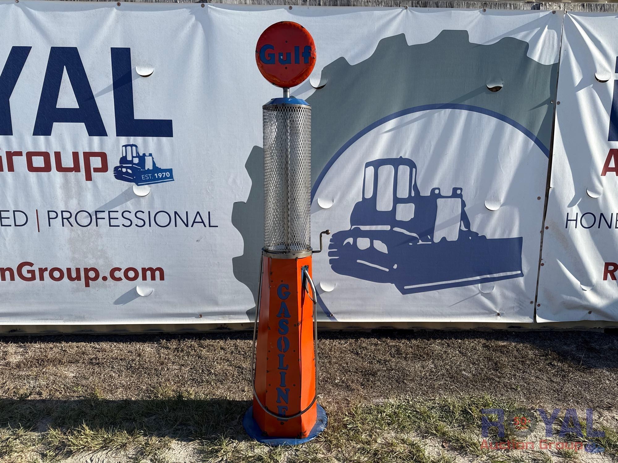 Gulf Antique Fuel Pump Art (A55853)