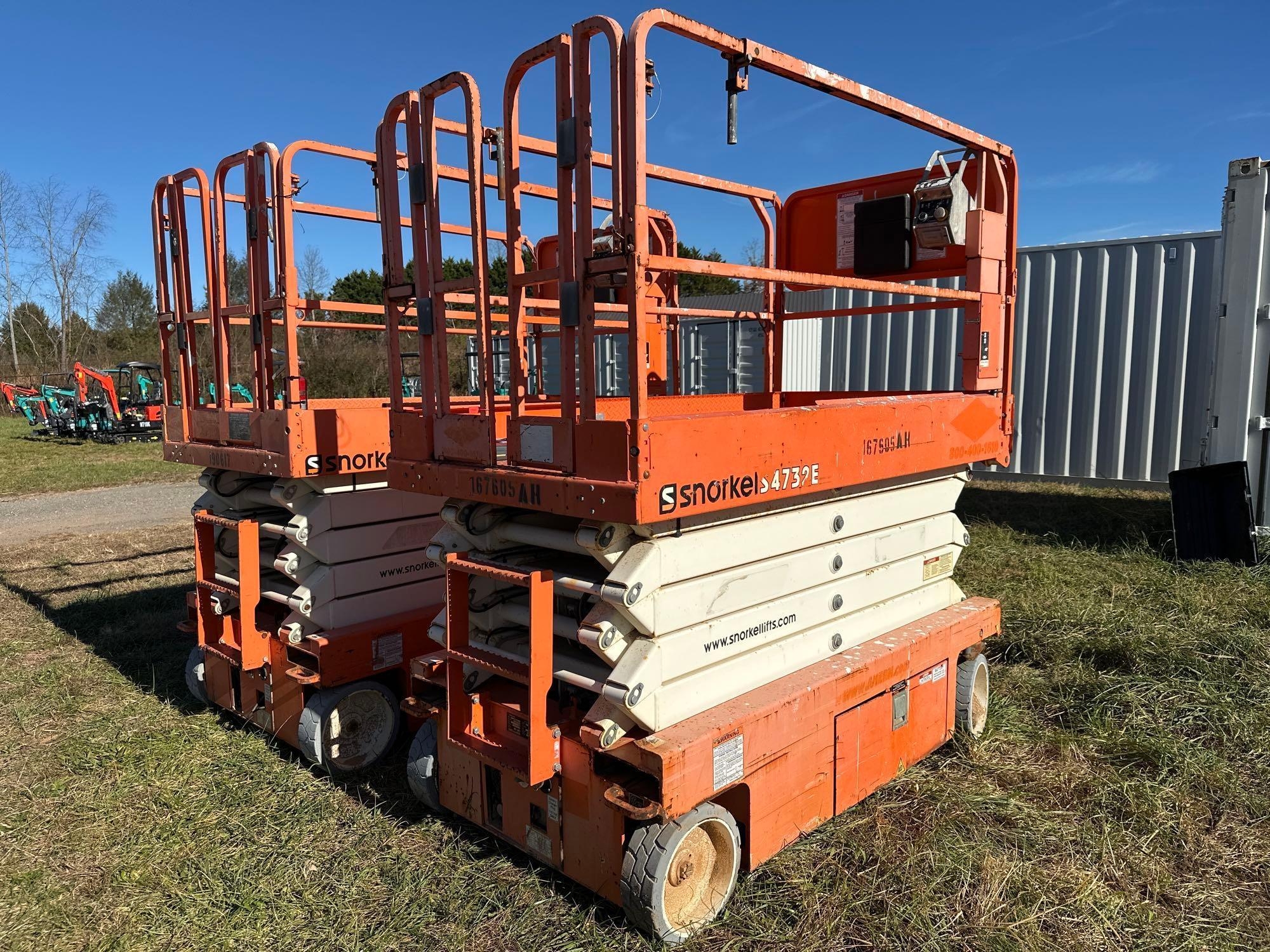 2016 Snorkel S4732 Scissor Lift (A57453)