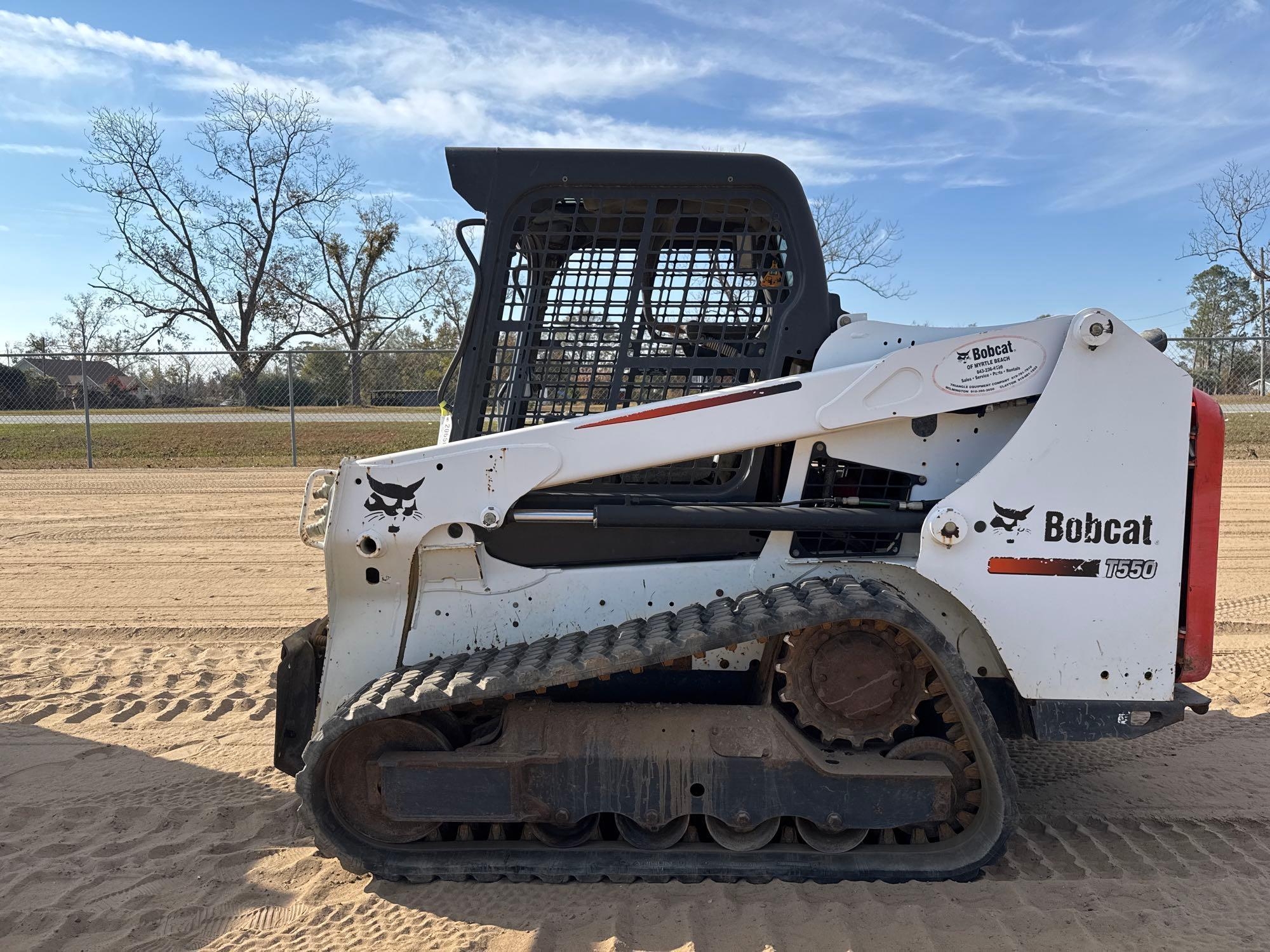 2016 BOBCAT T550 SKID STEER (A52709)