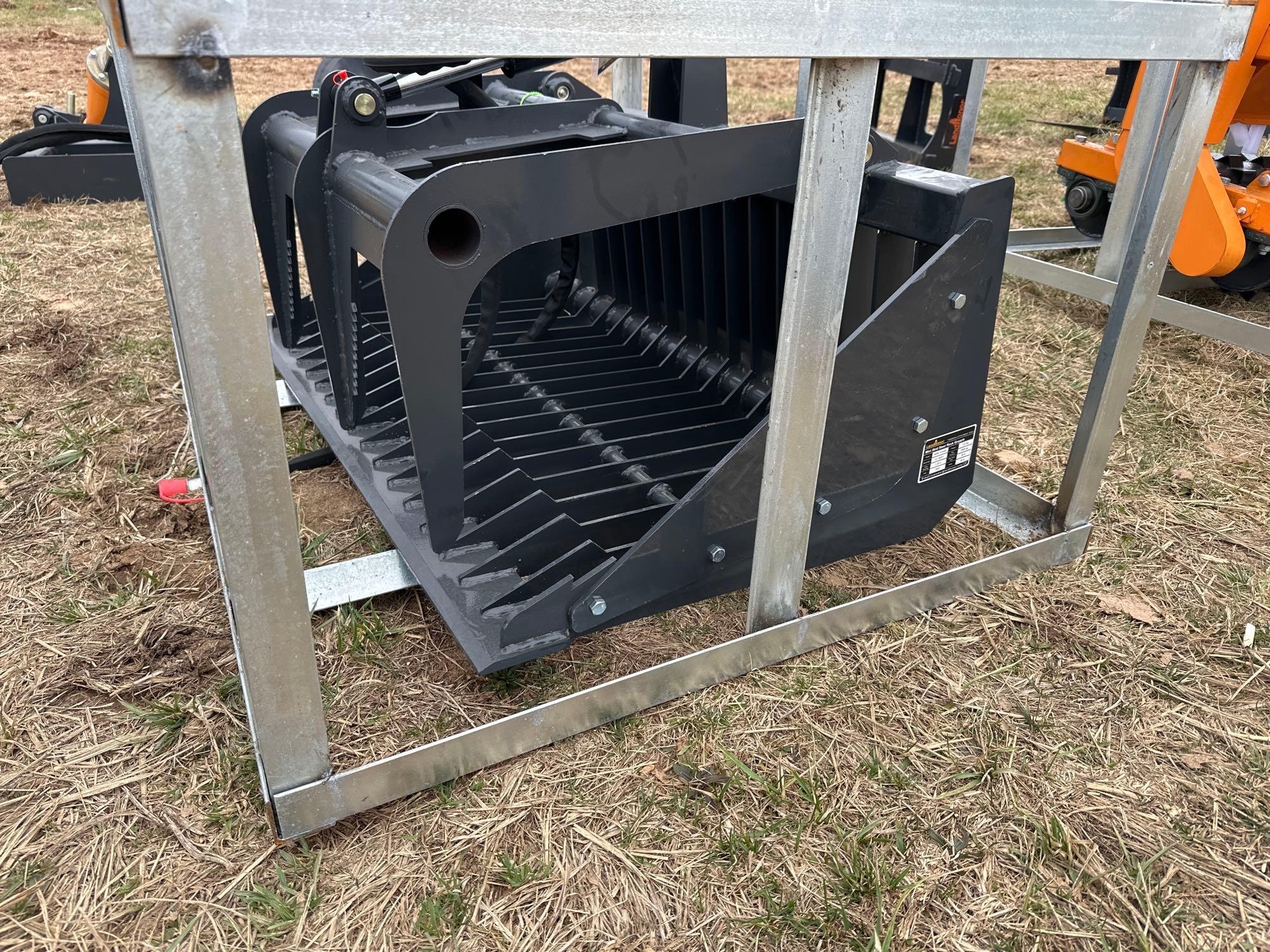 New/Unused Landhonor Mini Skid Steer Rock Grapple (A61166)