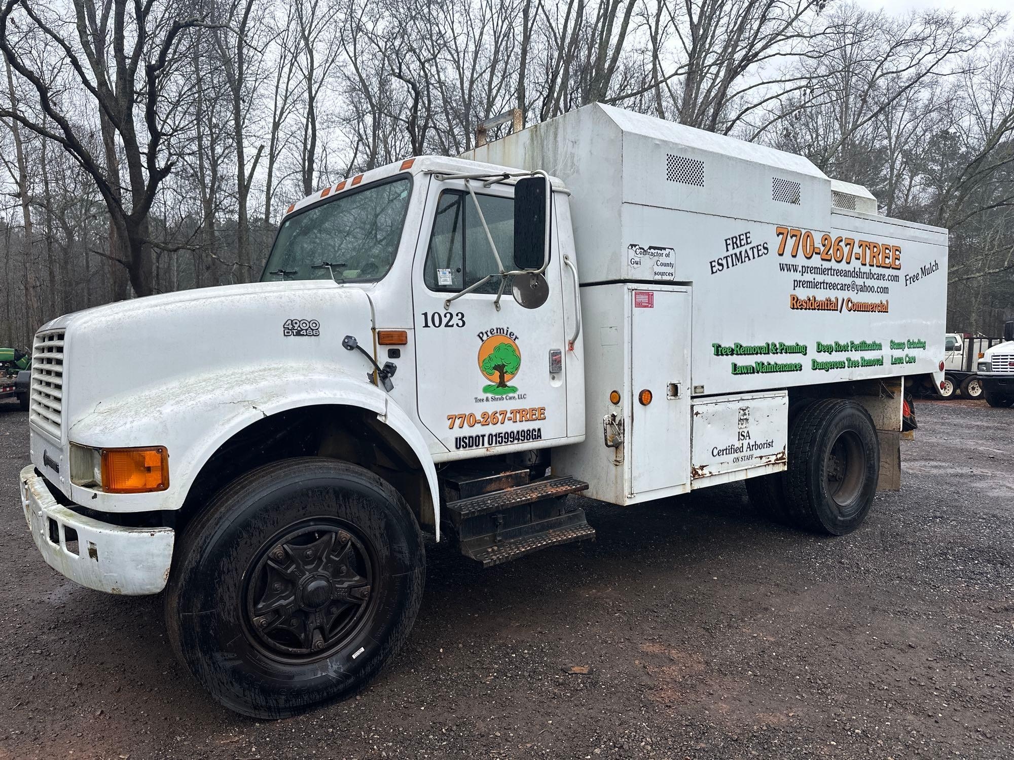 1997 International 4900 Chip/Dump Truck, VIN # 1HTSDAAP4VH459252 (A61165)