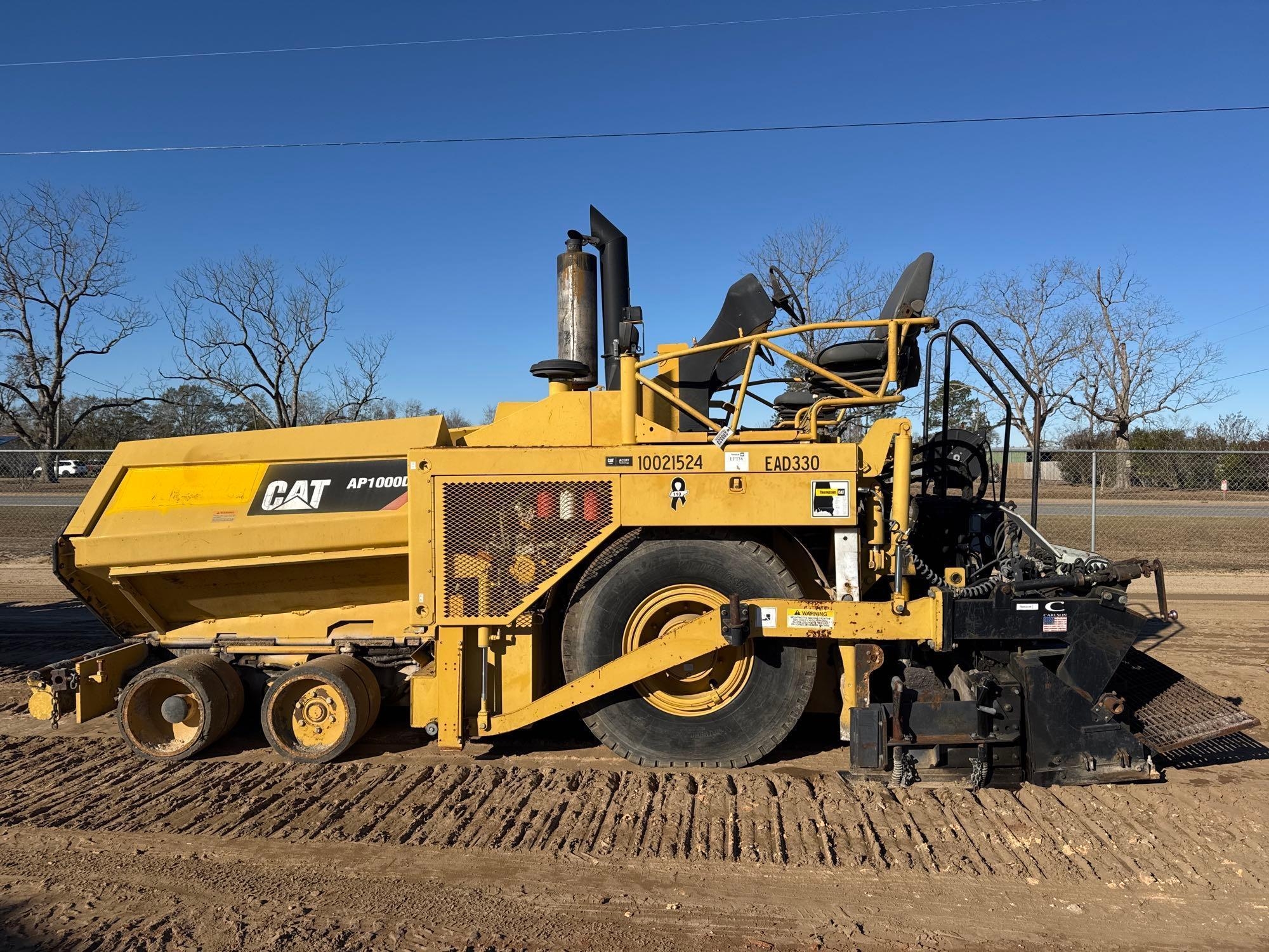 2009 CATERPILLAR AP1000D ASPHALT PAVER (A60429)