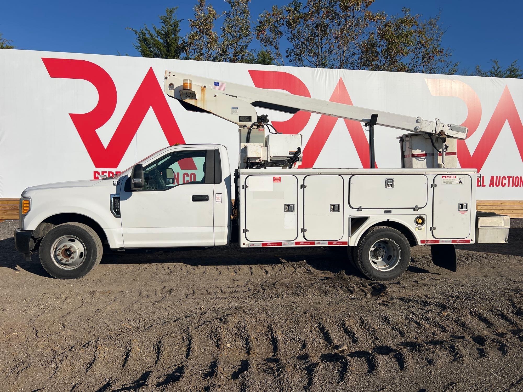 2017 FORD F-350XL SERVICE TRUCK (A52706)