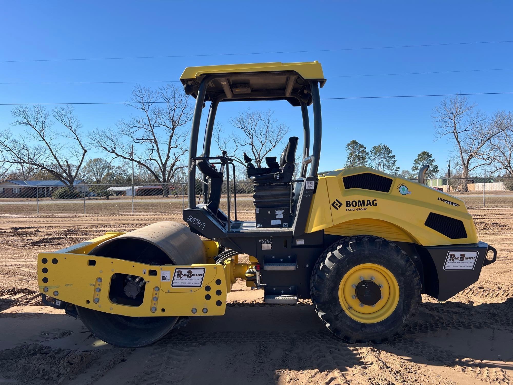 2022 BOMAG BW145D-5 SMOOTH DRUM ROLLER (A60429)