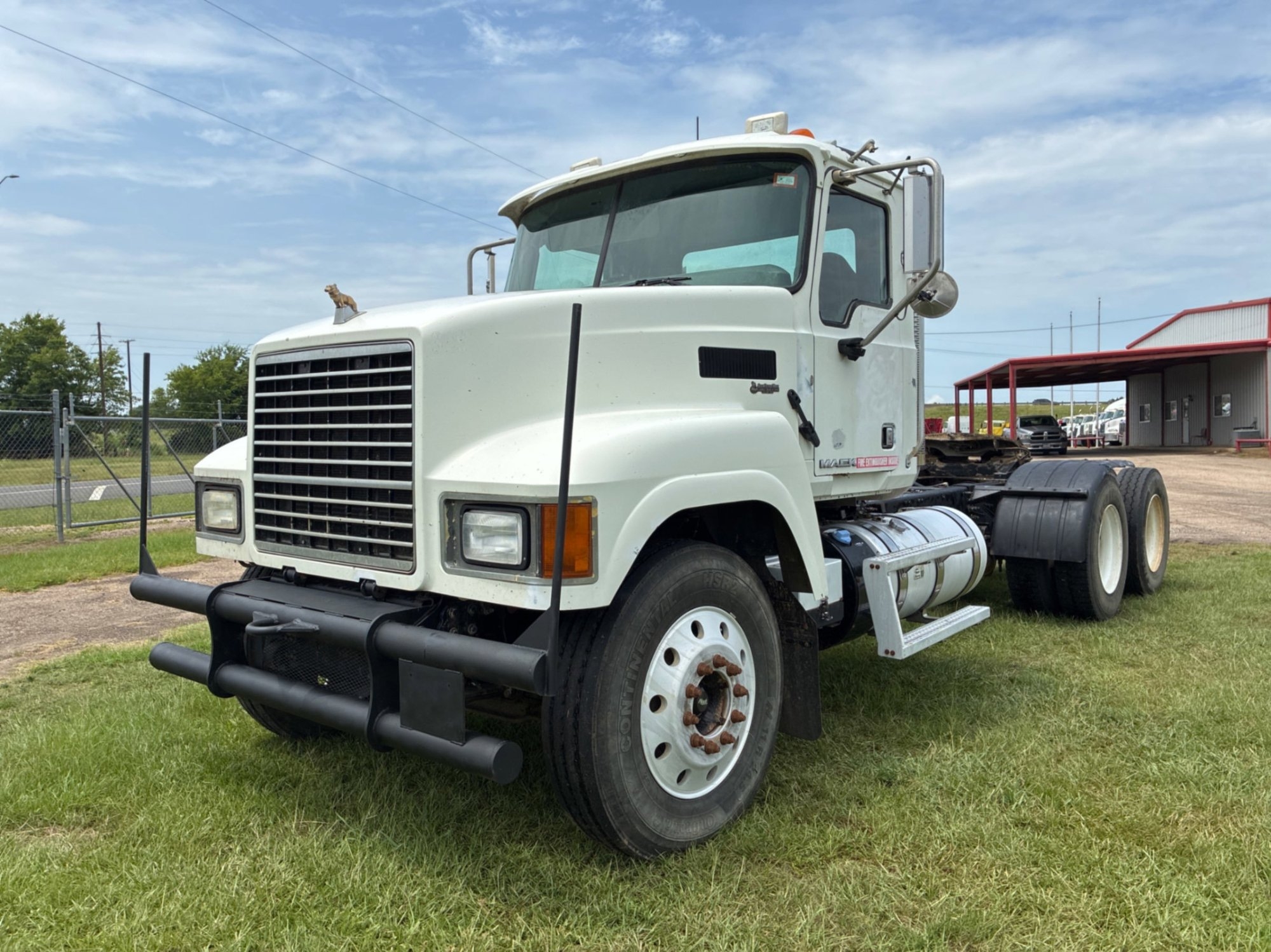 2013 MACK PINNACLE CHU613 DAY CAB (A50854)
