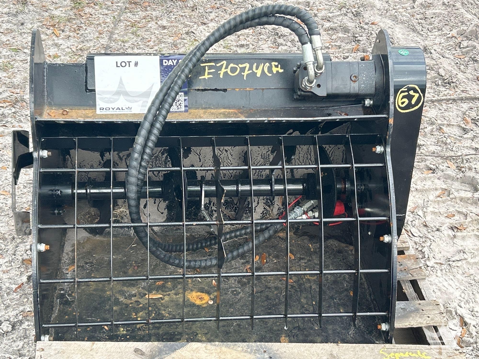 2025 32in. JBD Hydraulic Concrete Mixer Bucket Mini Skid Steer Attachment (A59228)