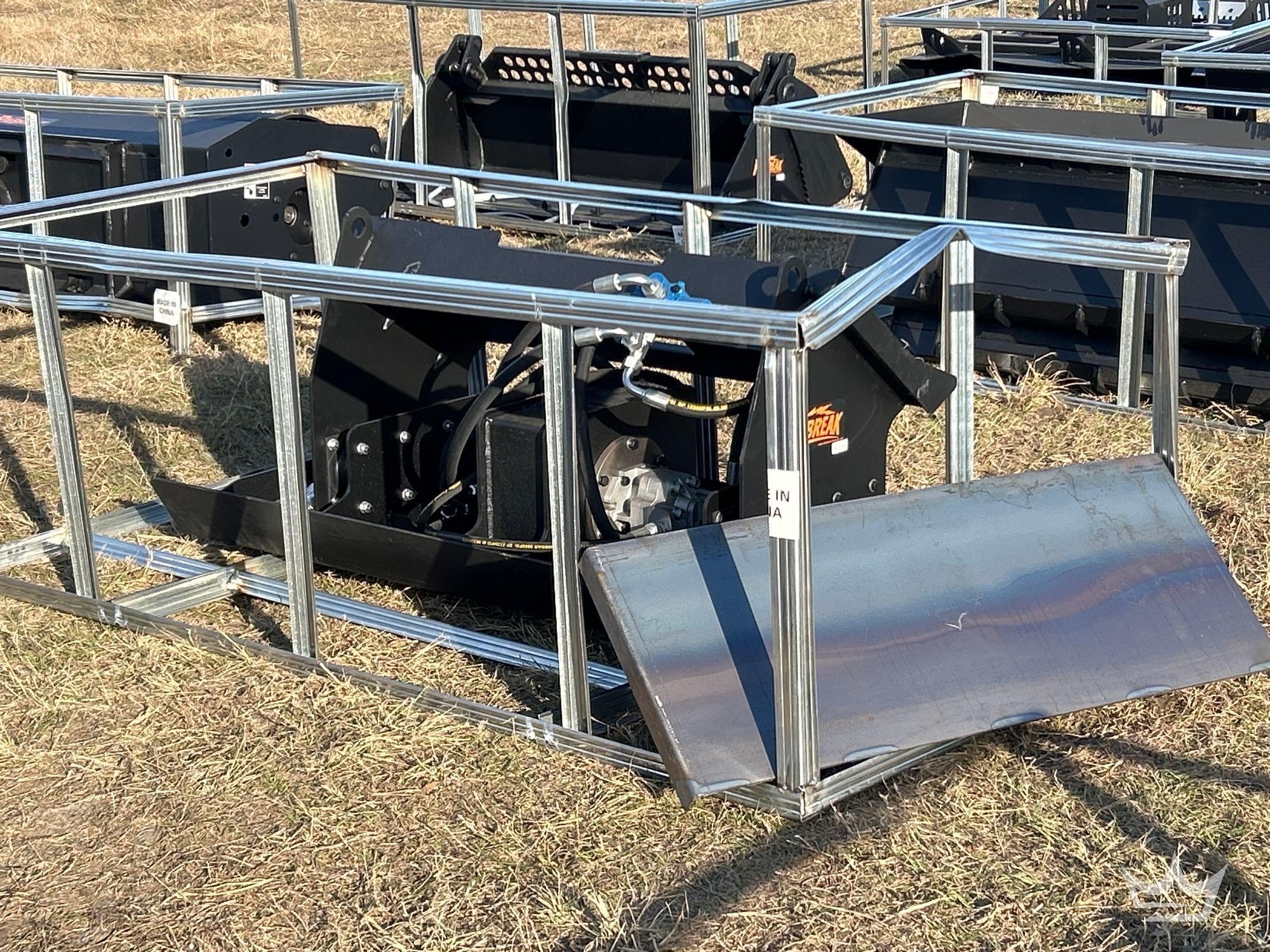 2025 Pabreak Hydraulic Vibratory Plate Compactor Skid Steer Attachment (A61567)