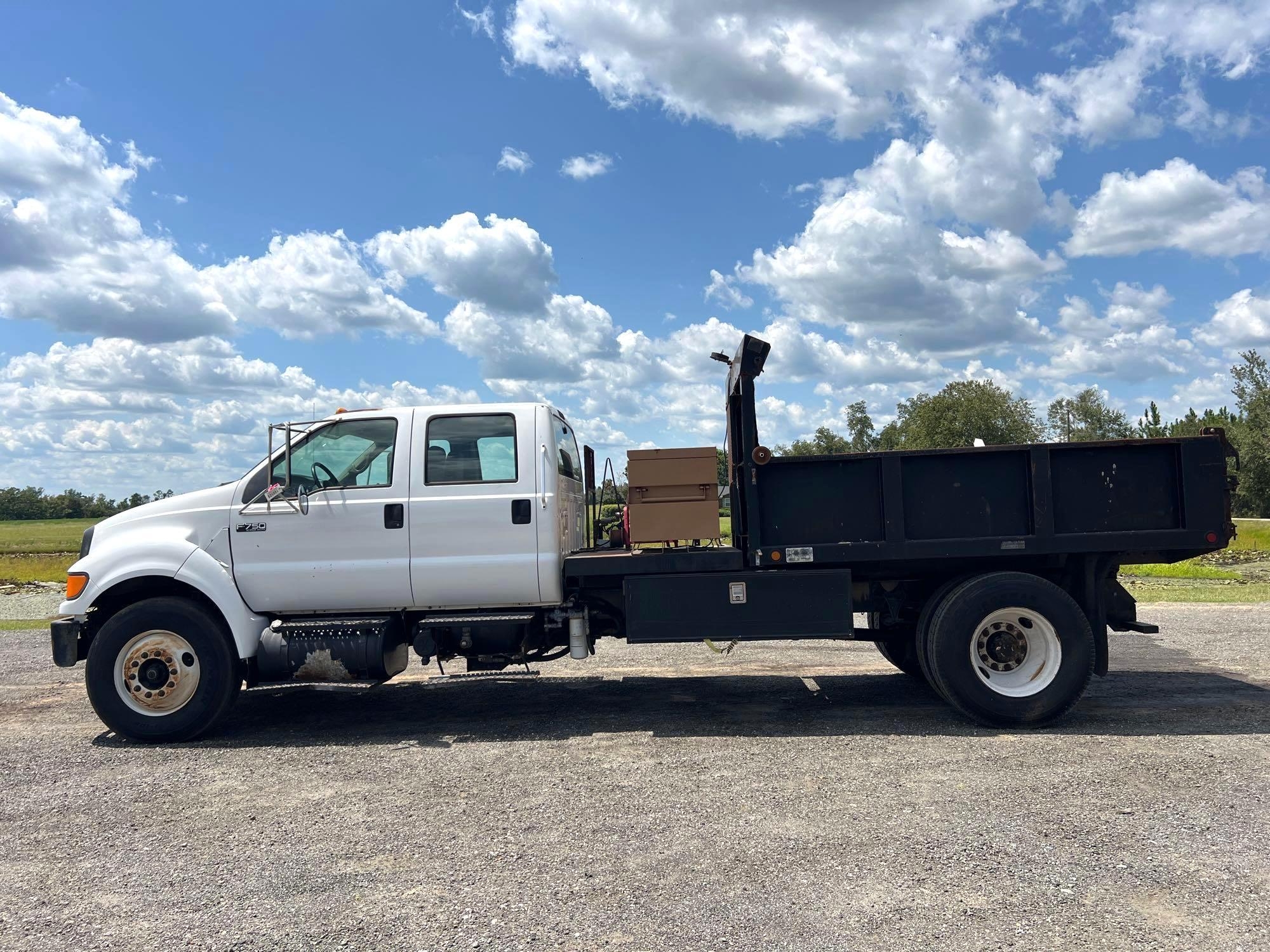 2010 FORD F750 XL SUPER DUTY DUMP TRUCK (A51406)