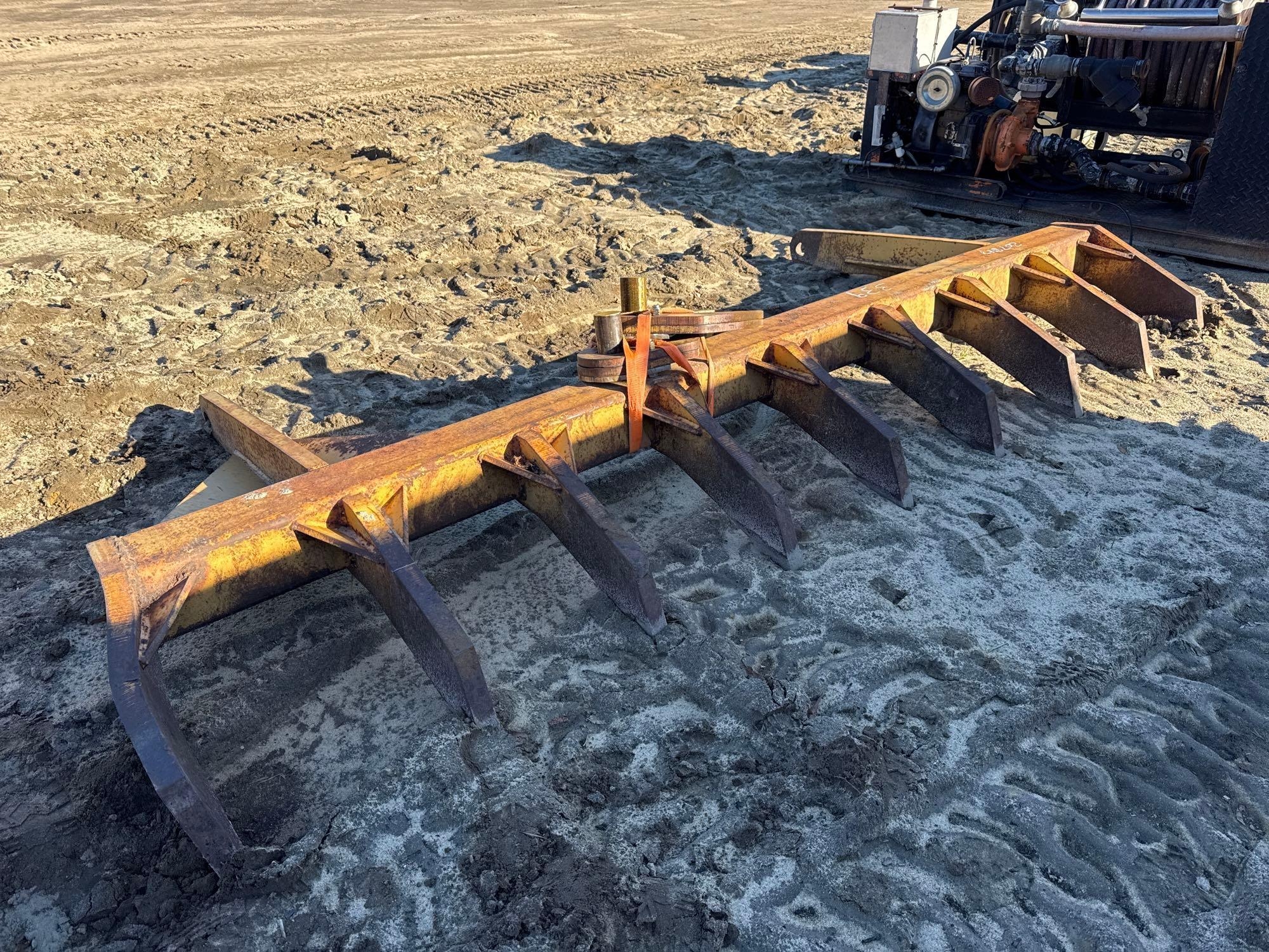 10' PIN ON ROOT RAKE W/ BRACKETS (A63290)