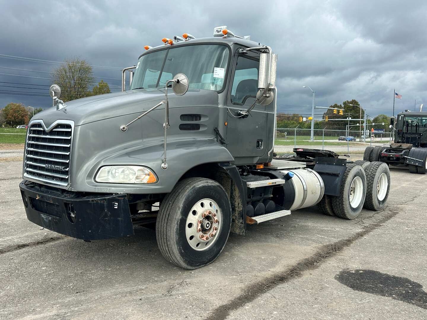 2012 MACK CXU613 (A55745)