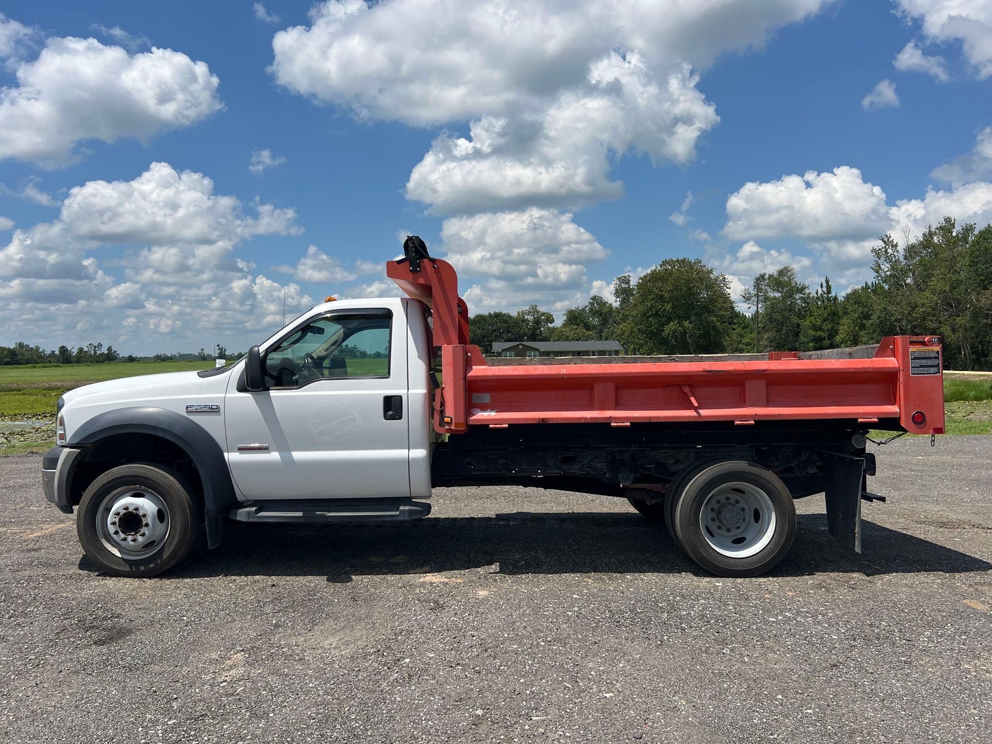 2007 FORD F550 XL SUPER DUTY DUMP TRUCK (A51406)