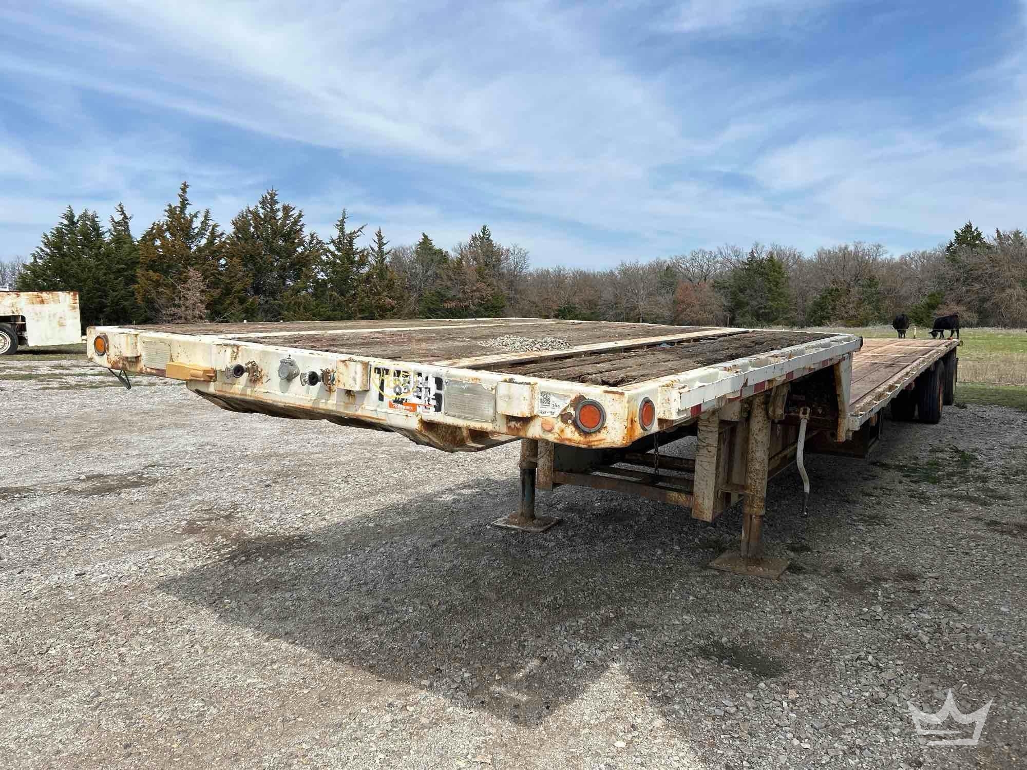 1993 Transcraft DTL140W2 38Ft 60 Ton Spread Axle Step Deck T/A Trailer (A64194)