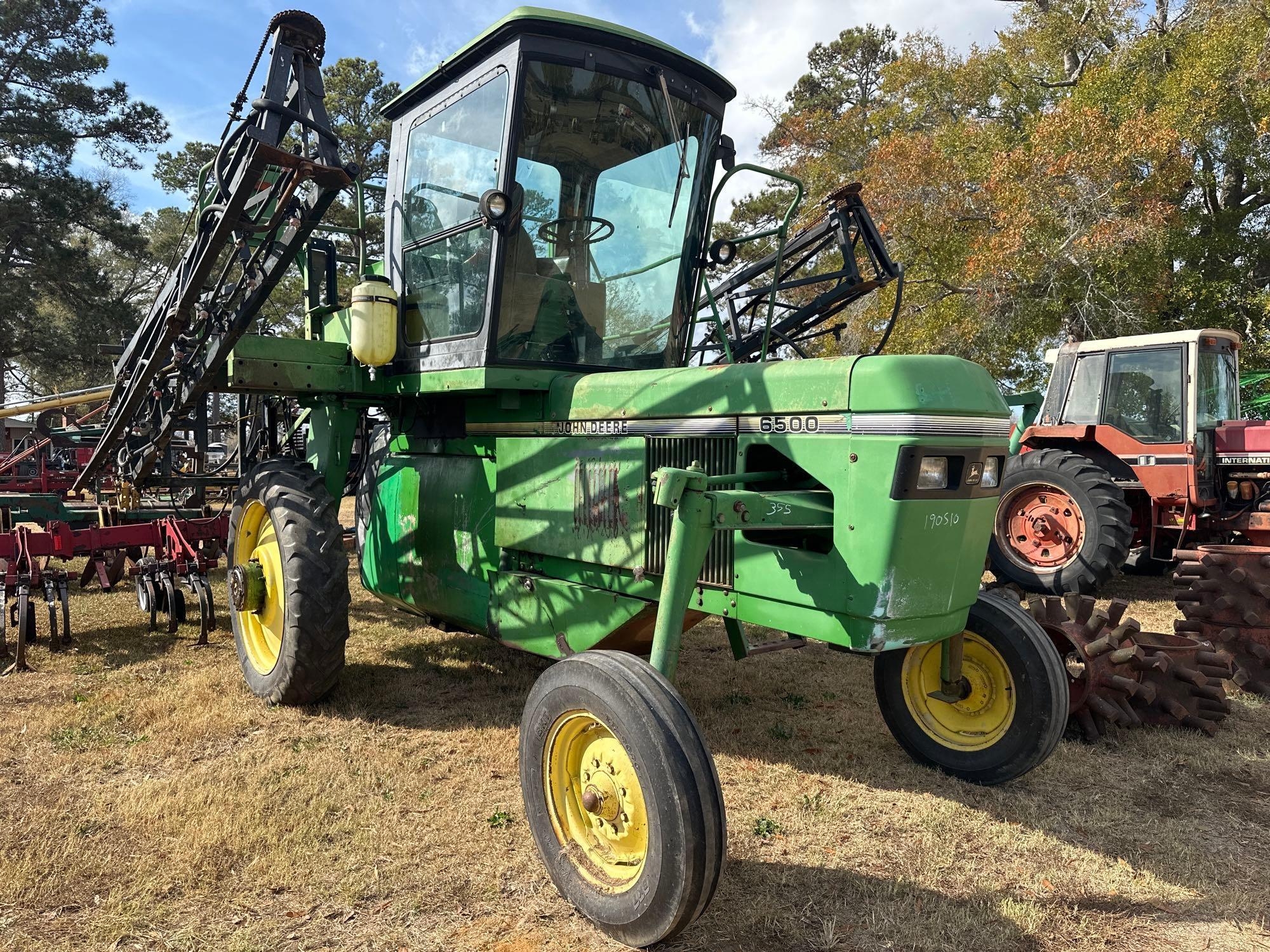 JOHN DEERE 6500 HI-CYCLE SPRAYER (A52708)