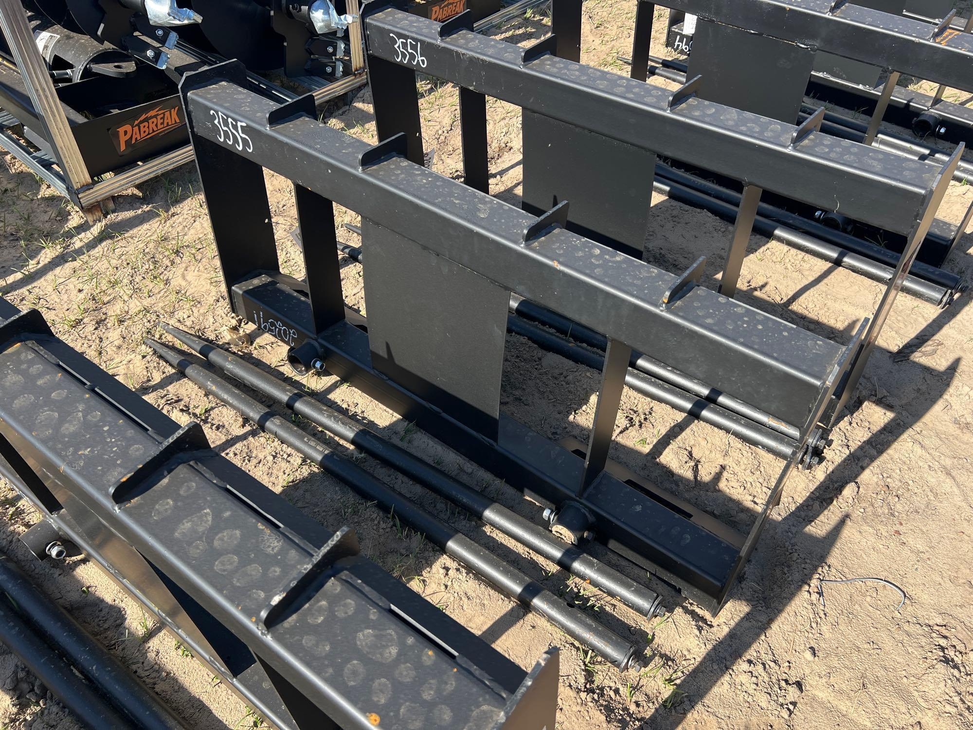 UNUSED PABREAK GCC56-2 PRONG HAY SPEAR (A57193)