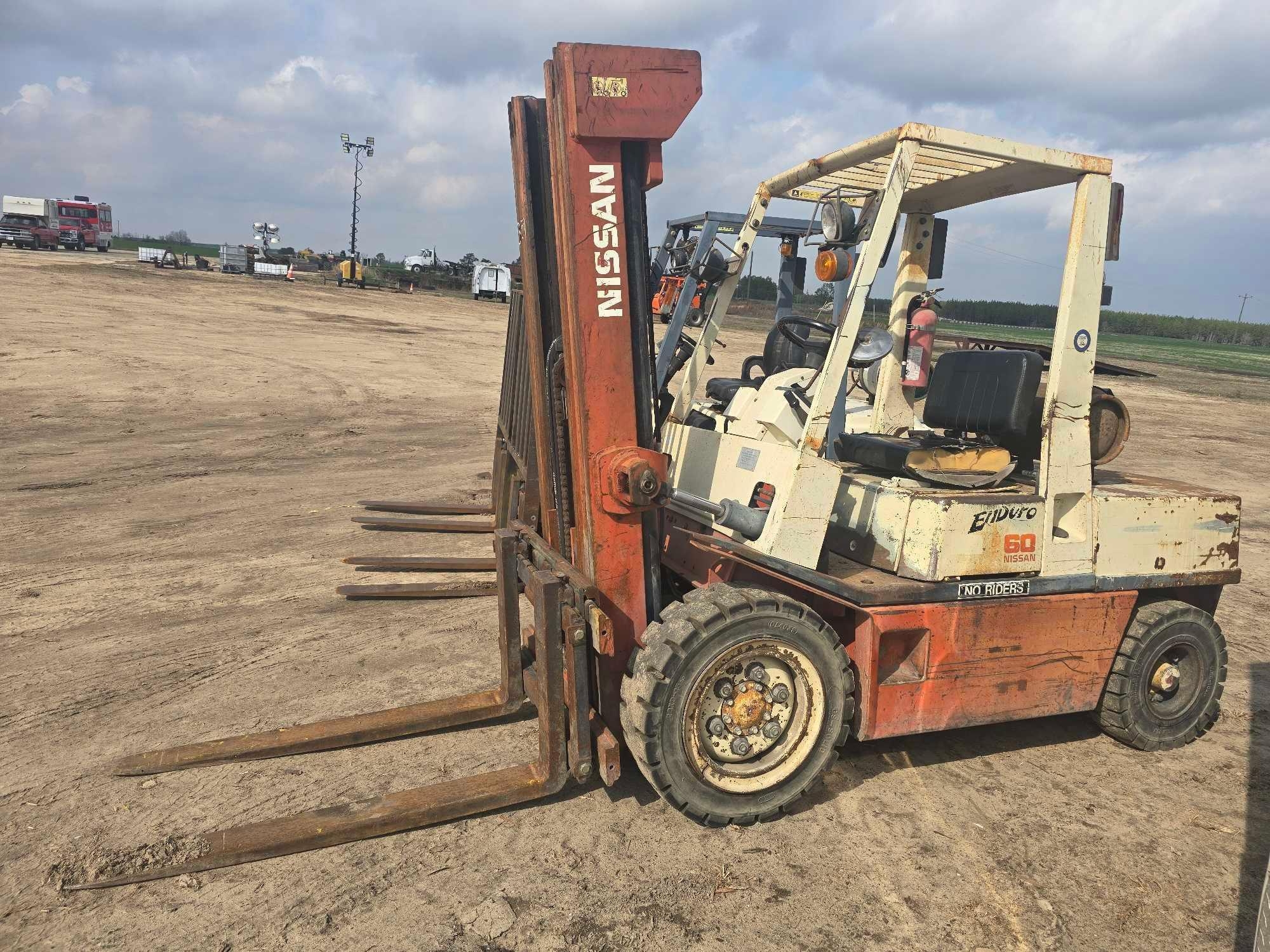 NISSAN 60 FORKLIFT (A63290)