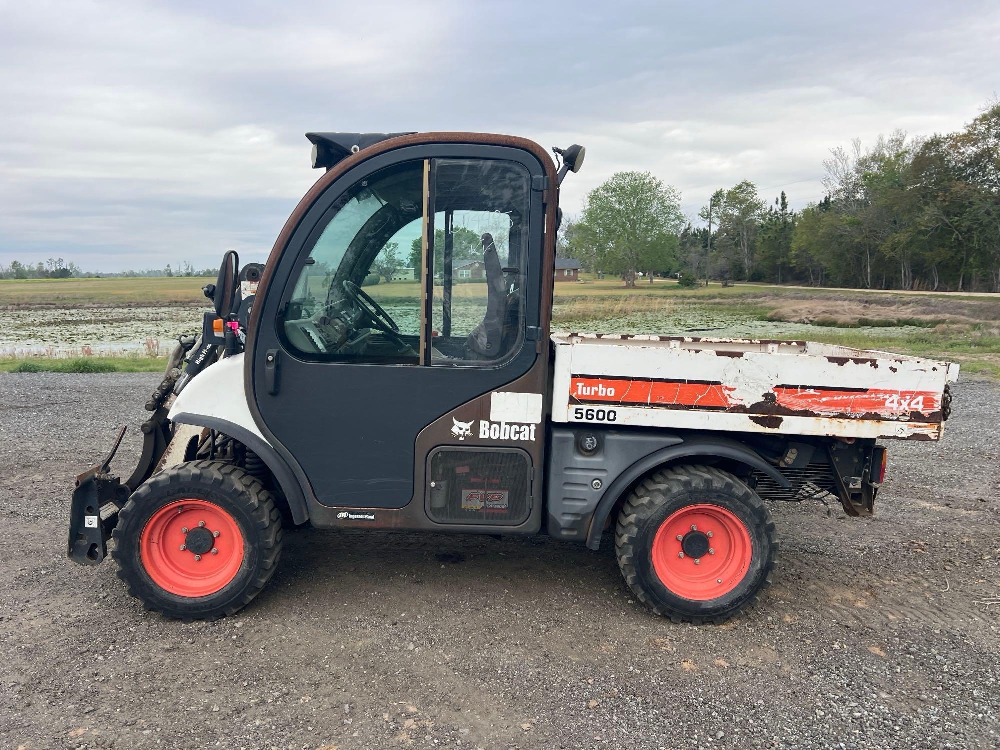 2006 BOBCAT 5600 TOOLCAT UTILITY WORK MACHINE (A63276)