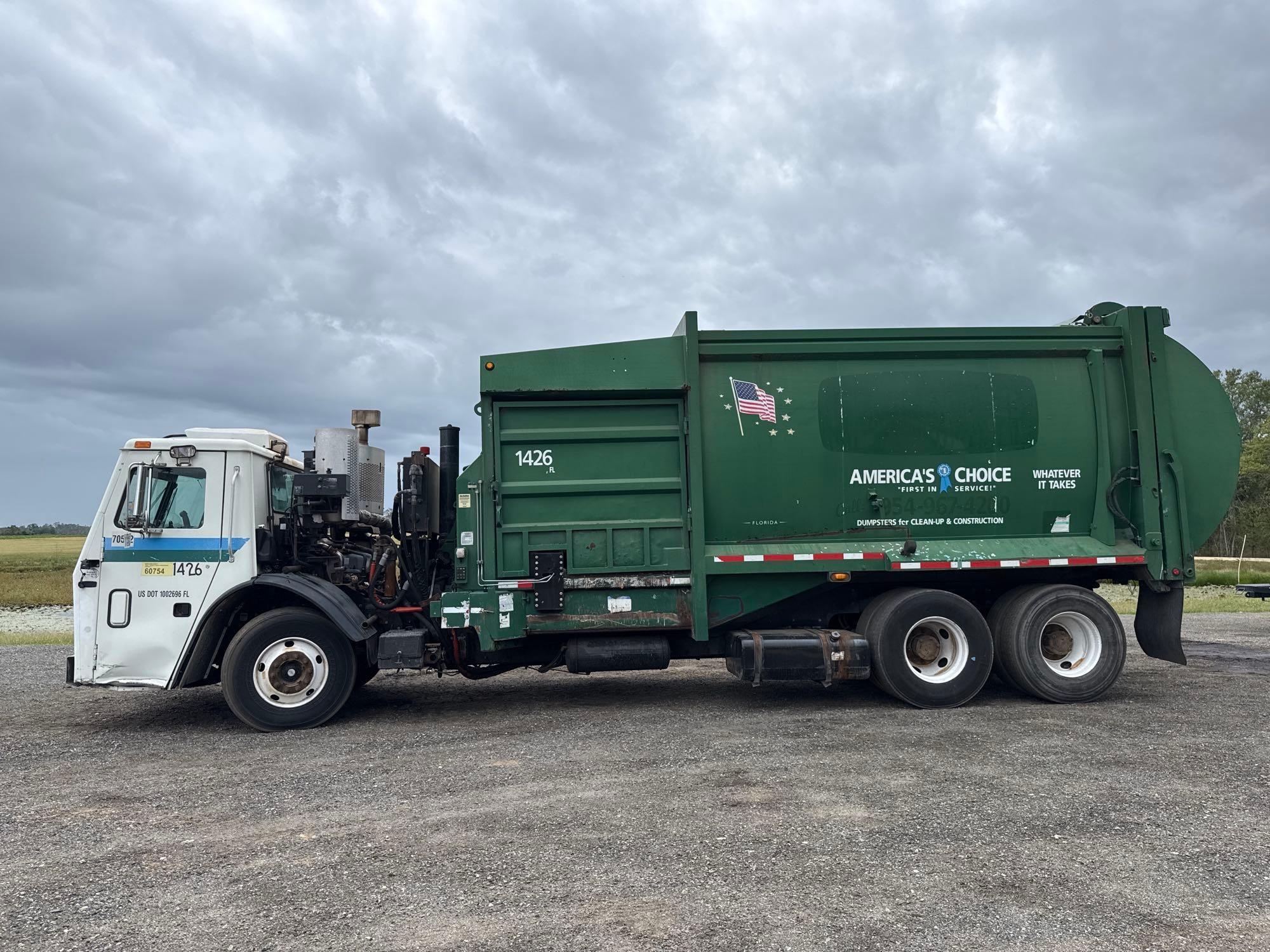 2014 MACK ELITE LEU613 GARBAGE TRUCK (A51406)