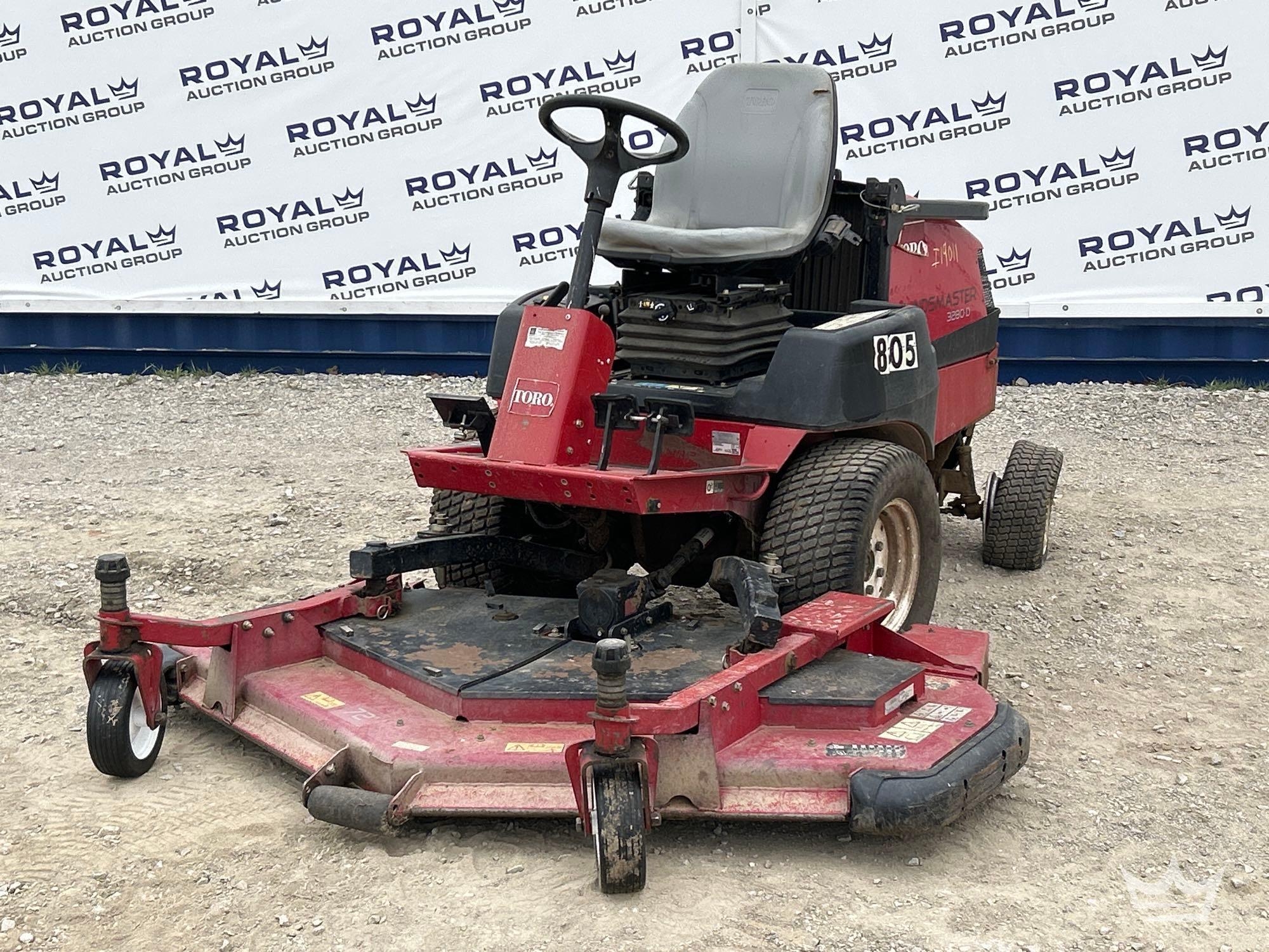 2013 Toro Groundsmaster 3280D 72in. Commercial Riding Mower (A64194)