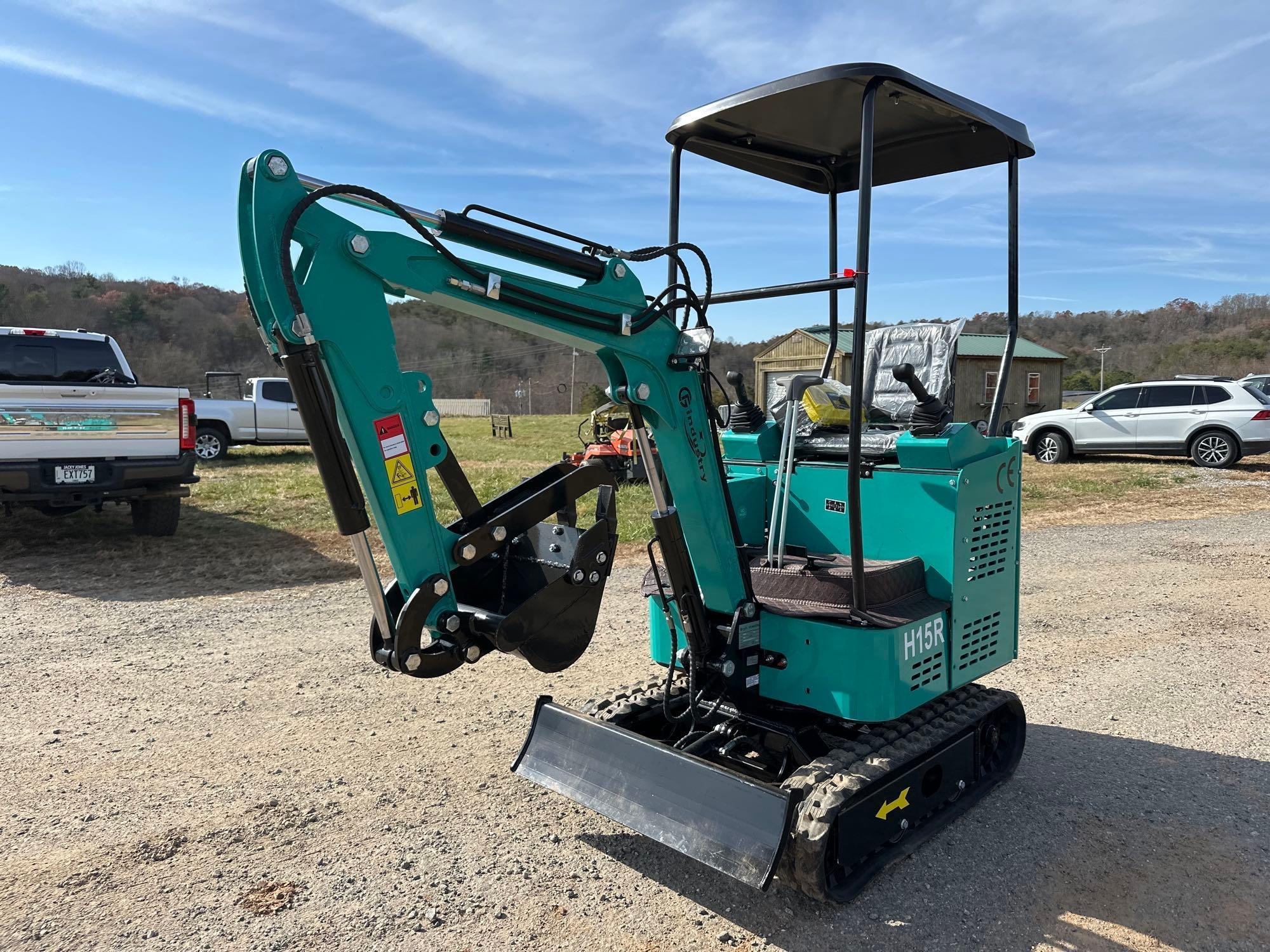 New/Unused CFG Industrial H15R Mini Excavator (A57453)