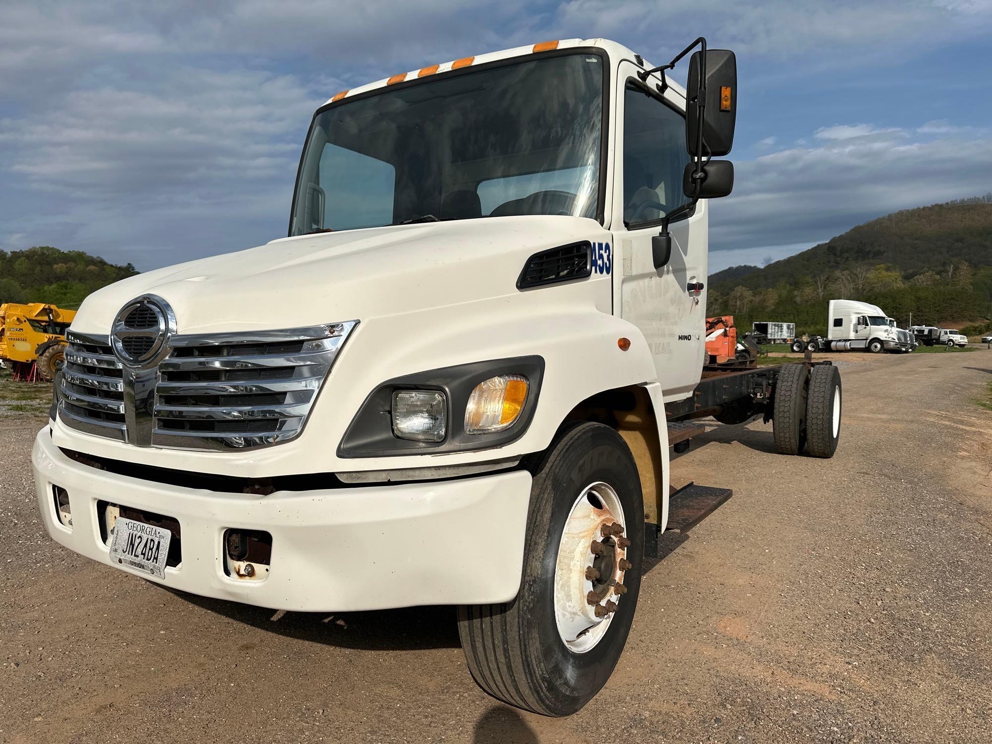 2005 Hino 268 Truck, VIN # JHBNE8JTX51S10984 (A48836)