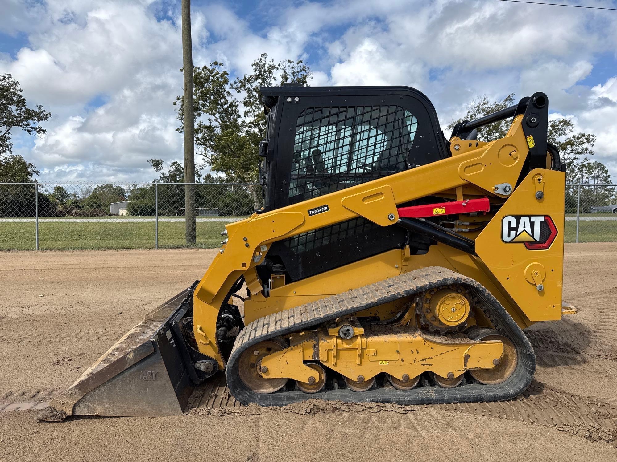 2023 CATERPILLAR 259D3 SKID STEER (A52705)