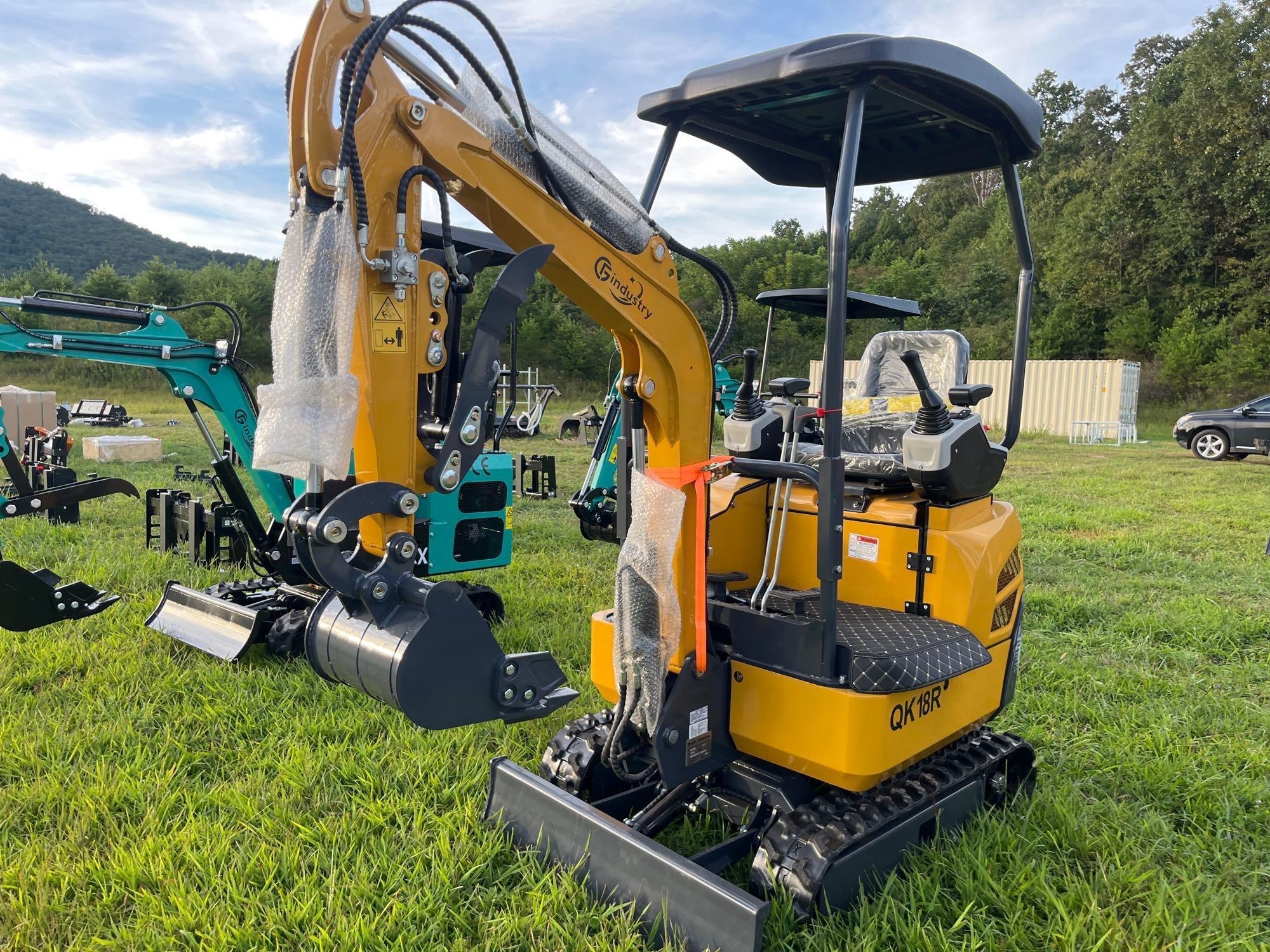 New/Unused CFG Industrial QK18R Mini Excavator (A54865)